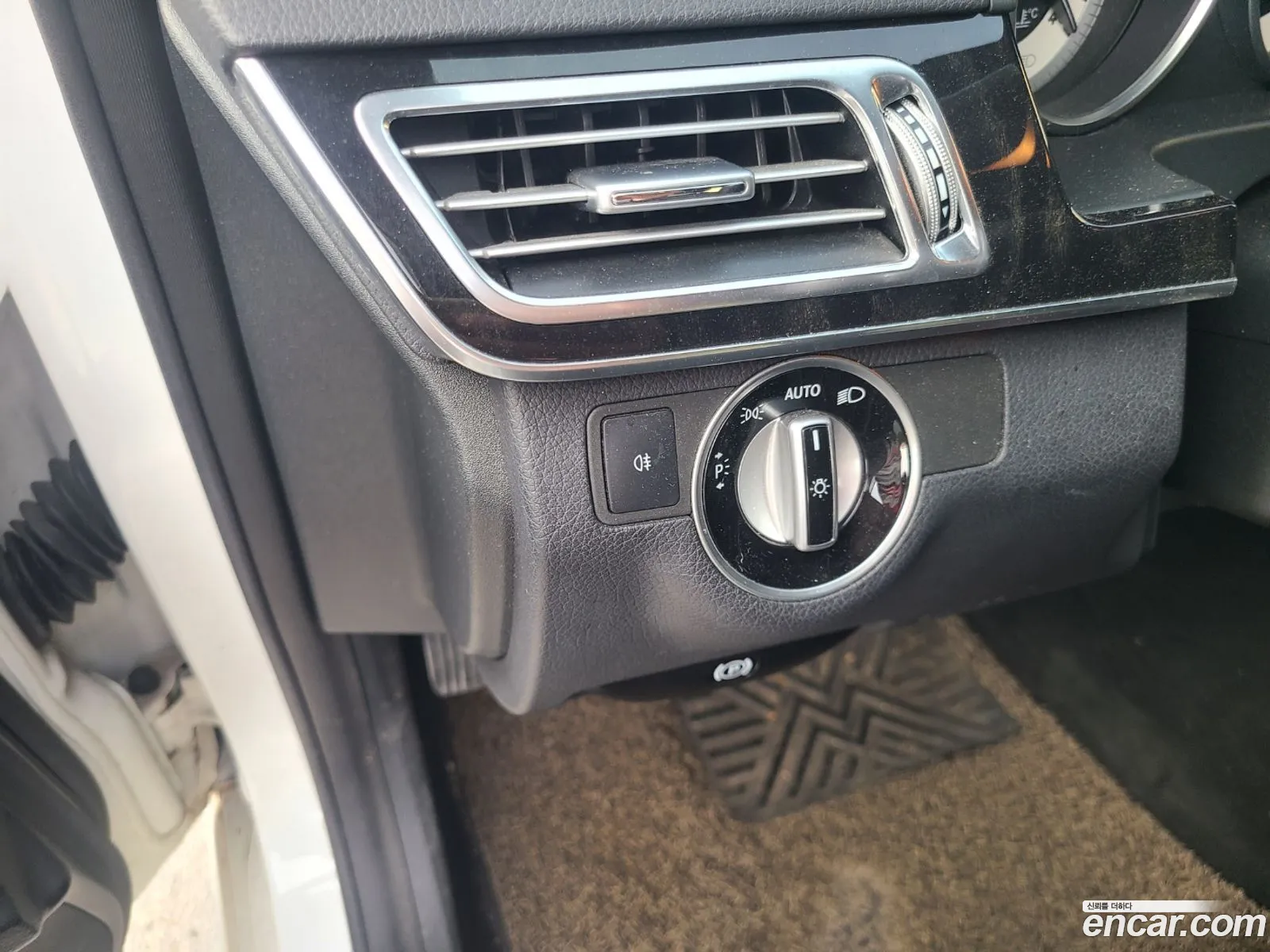 Mercedes-Benz E-Class W212 2015 — 8