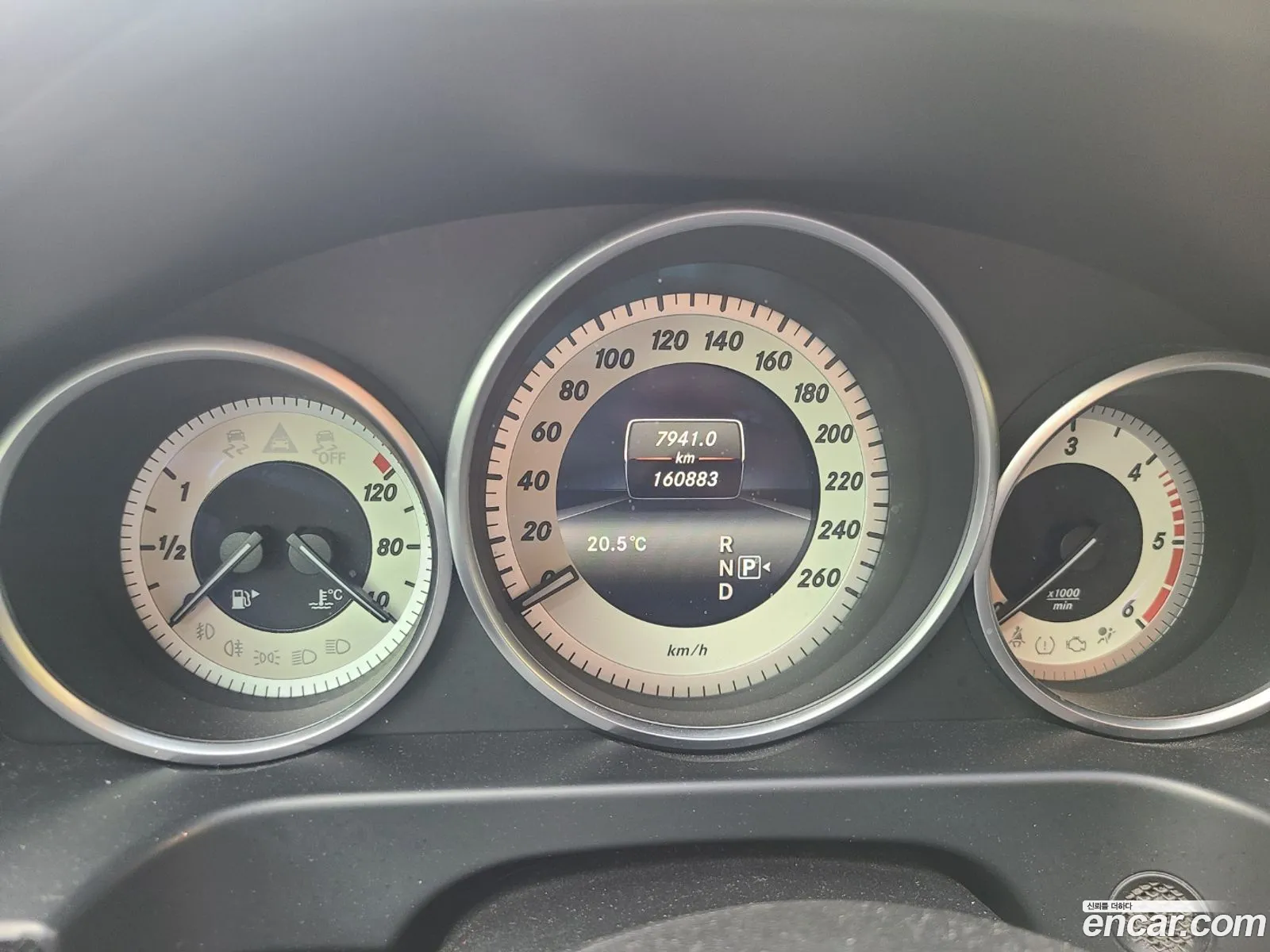 Mercedes-Benz E-Class W212 2015 — 6