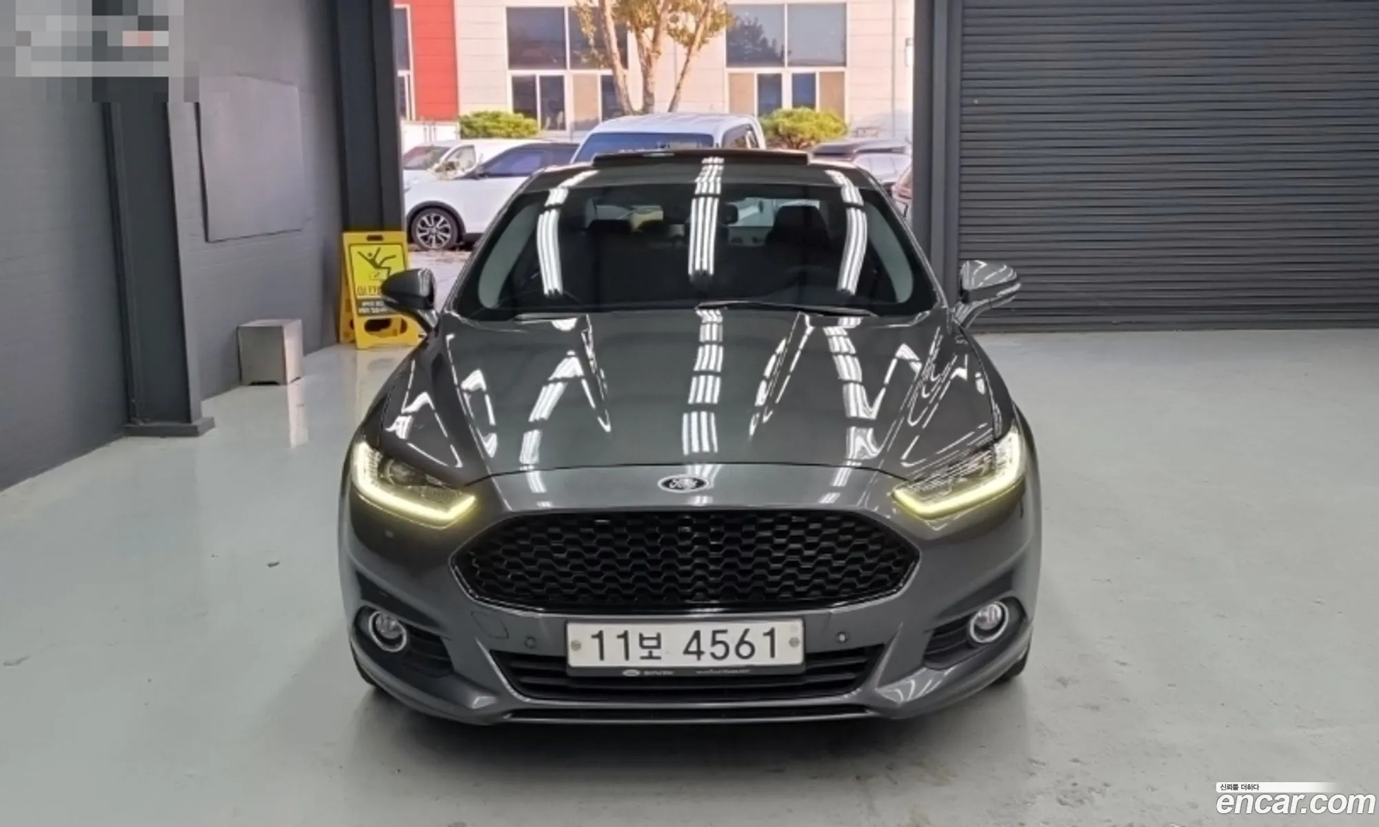 Ford Mondeo 2015 — 12