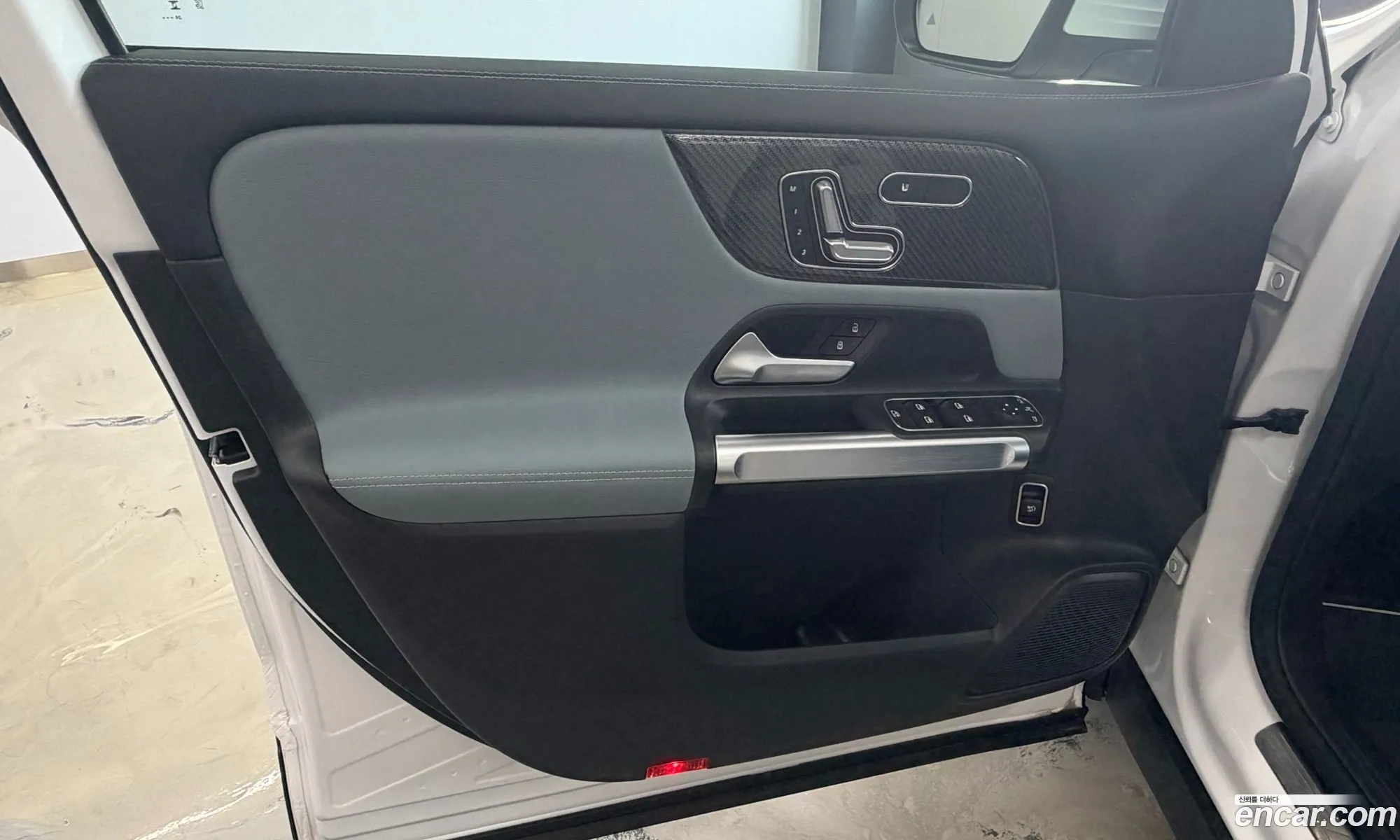 Mercedes-Benz GLB-Class X247 2025 — 4