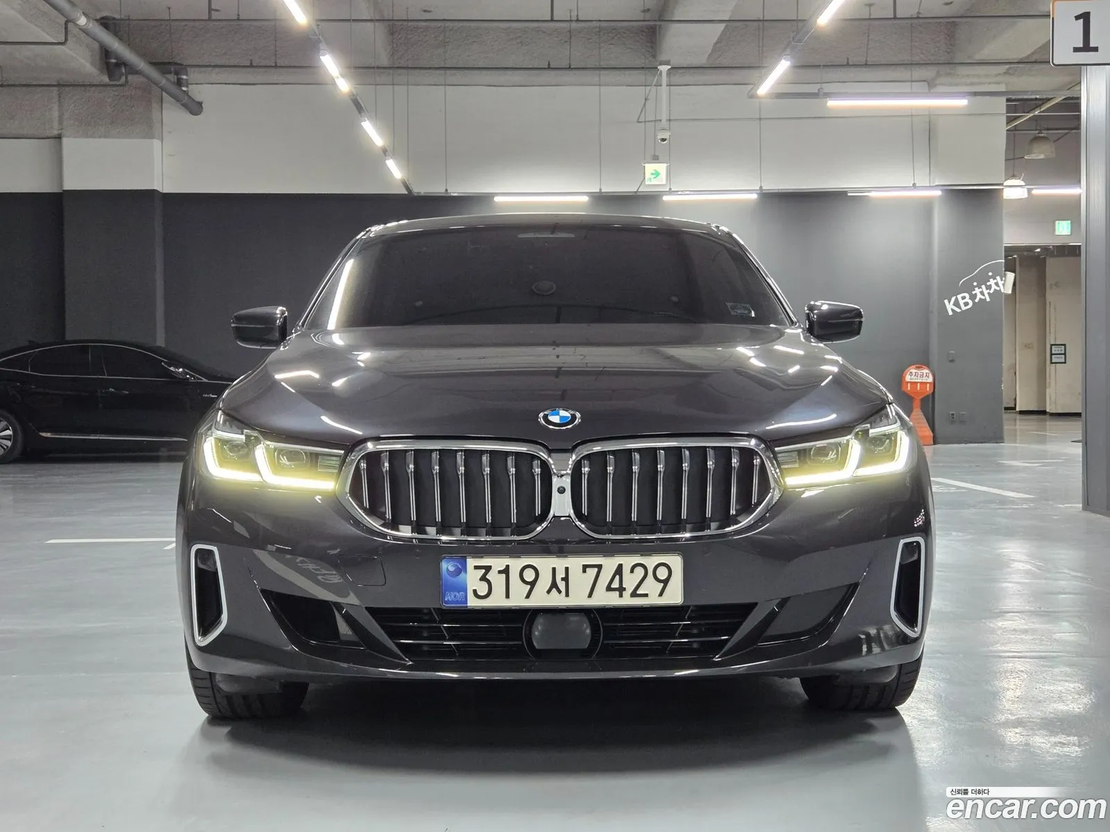BMW 6 Series GT 2023 — 12