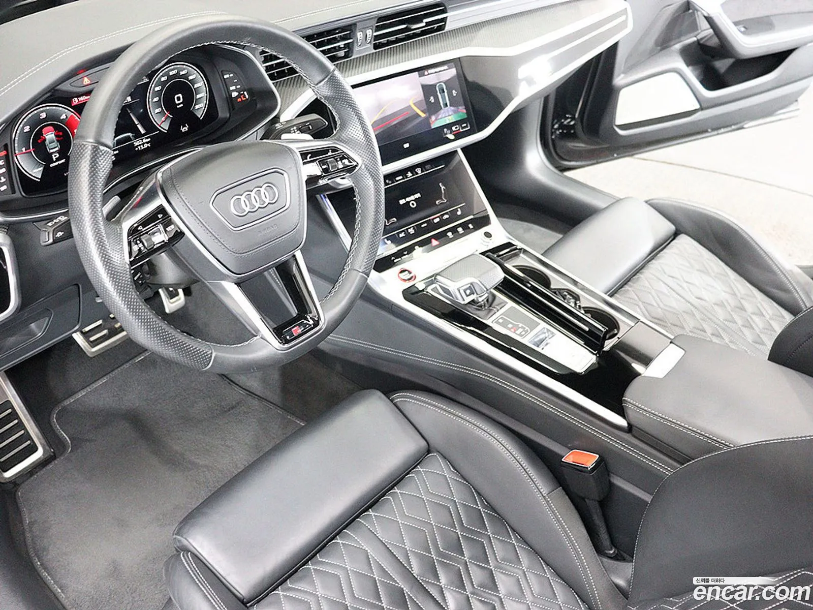 Audi S7 2023 — 18
