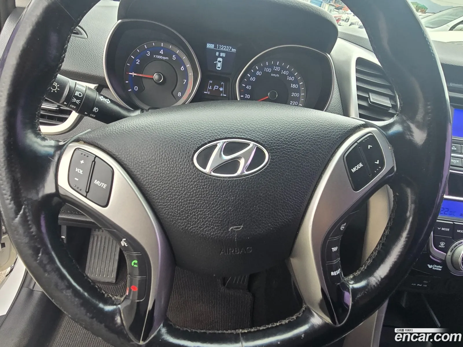 Hyundai i30 2013 — 16
