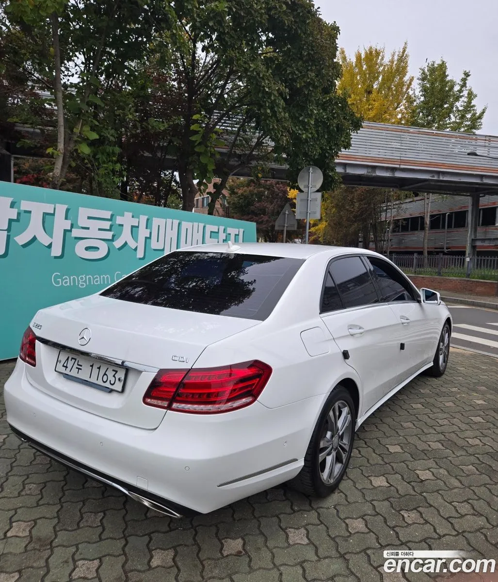 Mercedes-Benz E-Class W212 2015 — 8