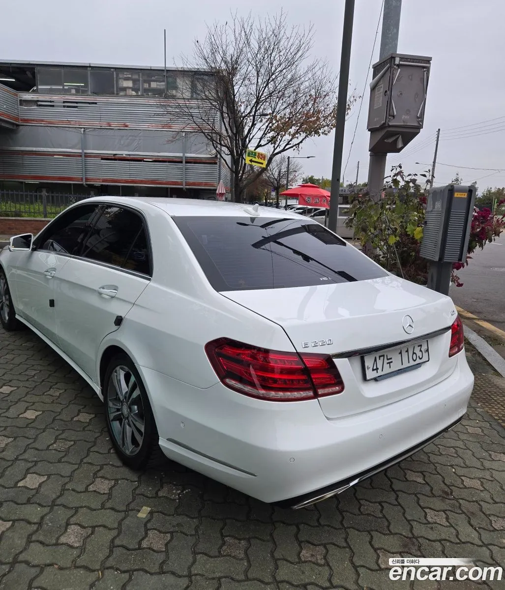 Mercedes-Benz E-Class W212 2015 — 2