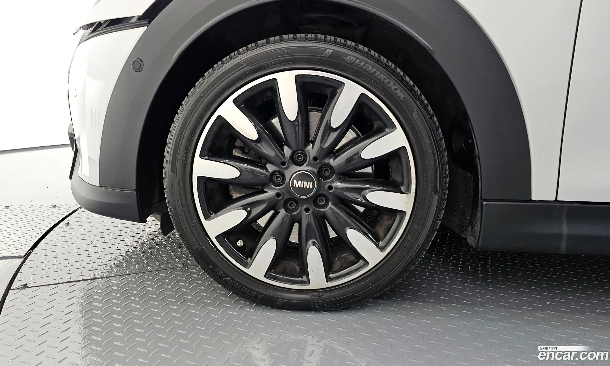 Mini Cooper S 2022 WMW61DH0XP2T28234 — 15