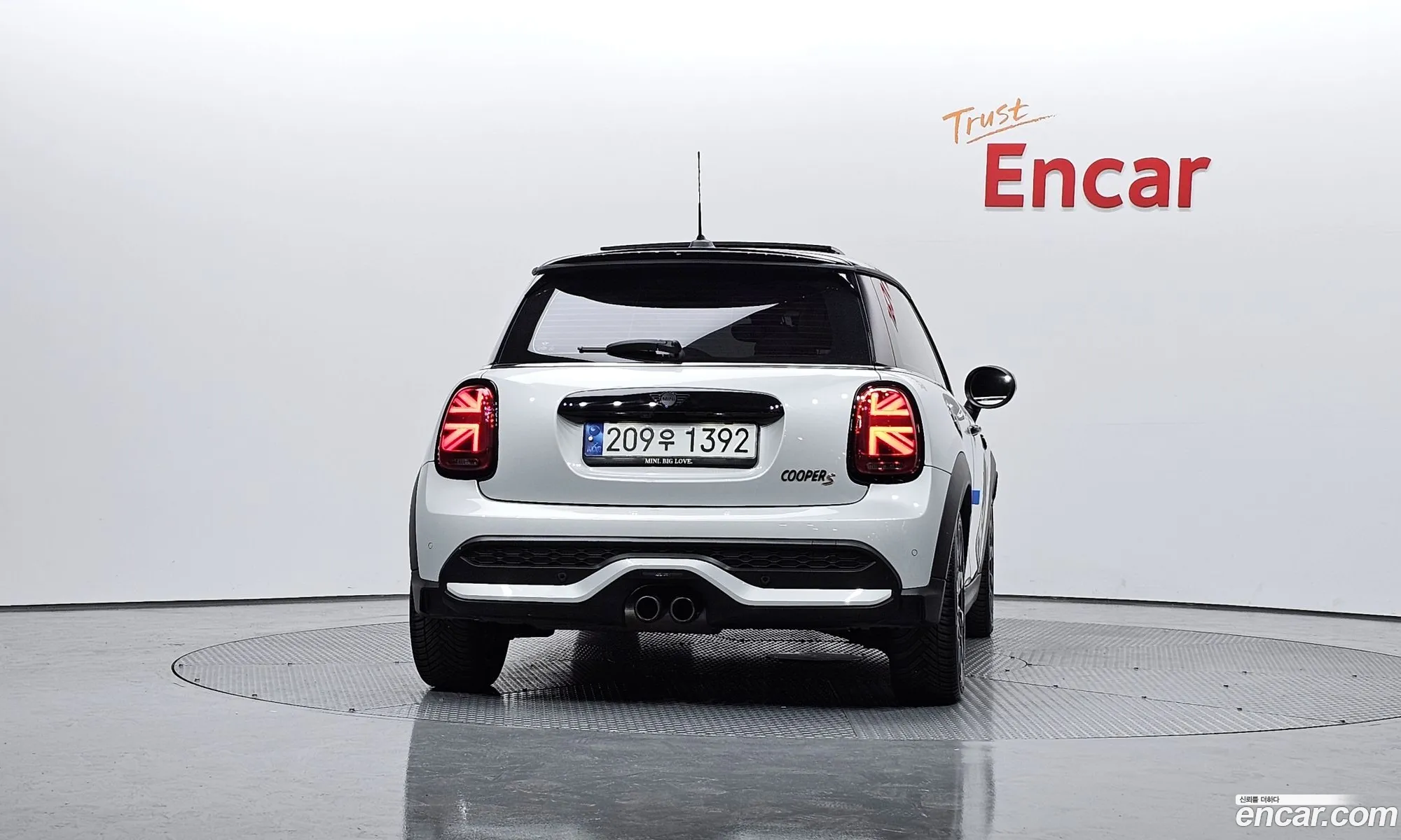 Mini Cooper S 2022 WMW61DH0XP2T28234 — 19