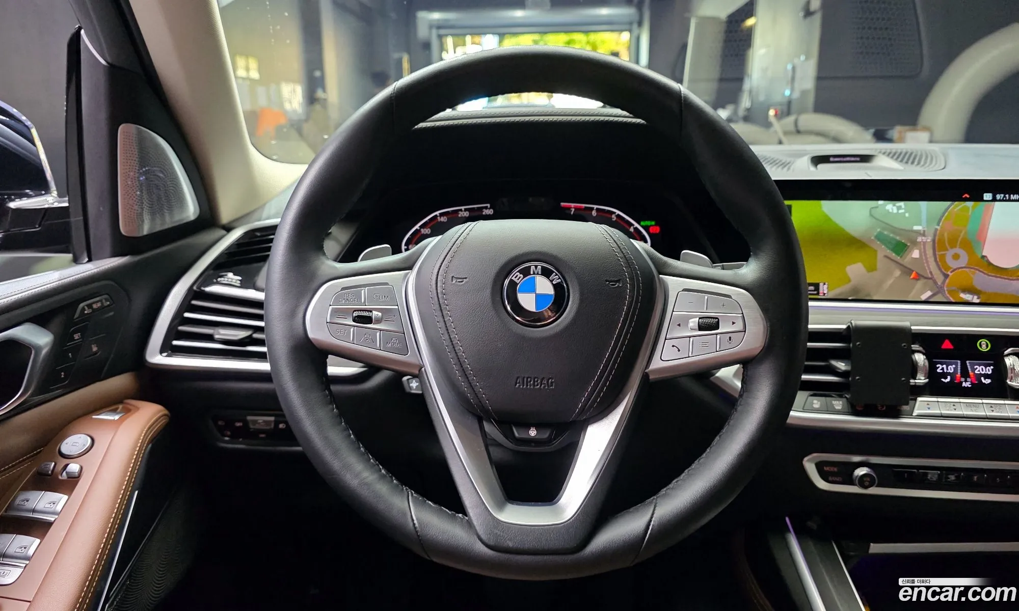 BMW X7 2021 WBACW2108N9J18688 — 4