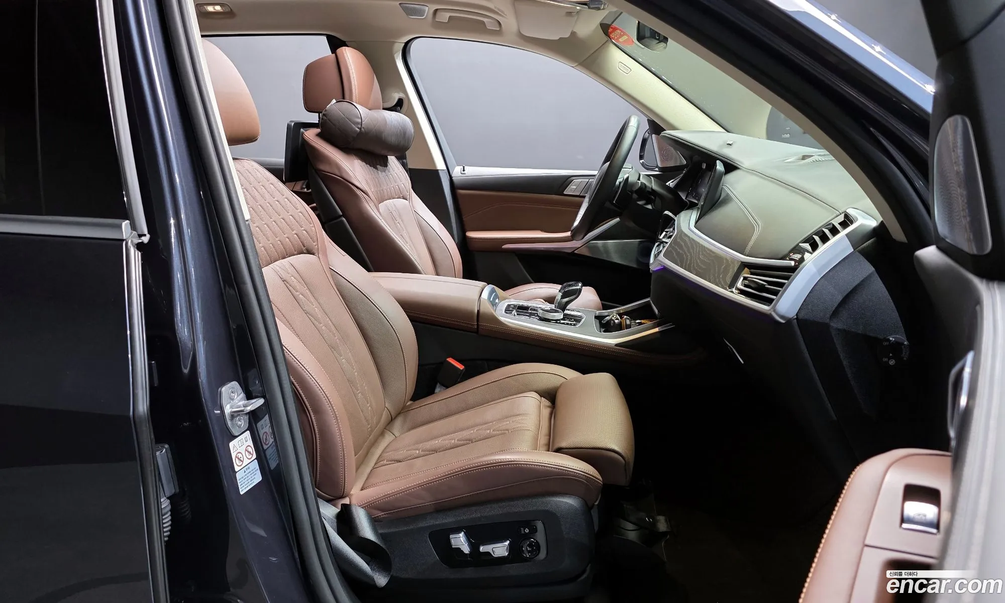 BMW X7 2021 WBACW2108N9J18688 — 14