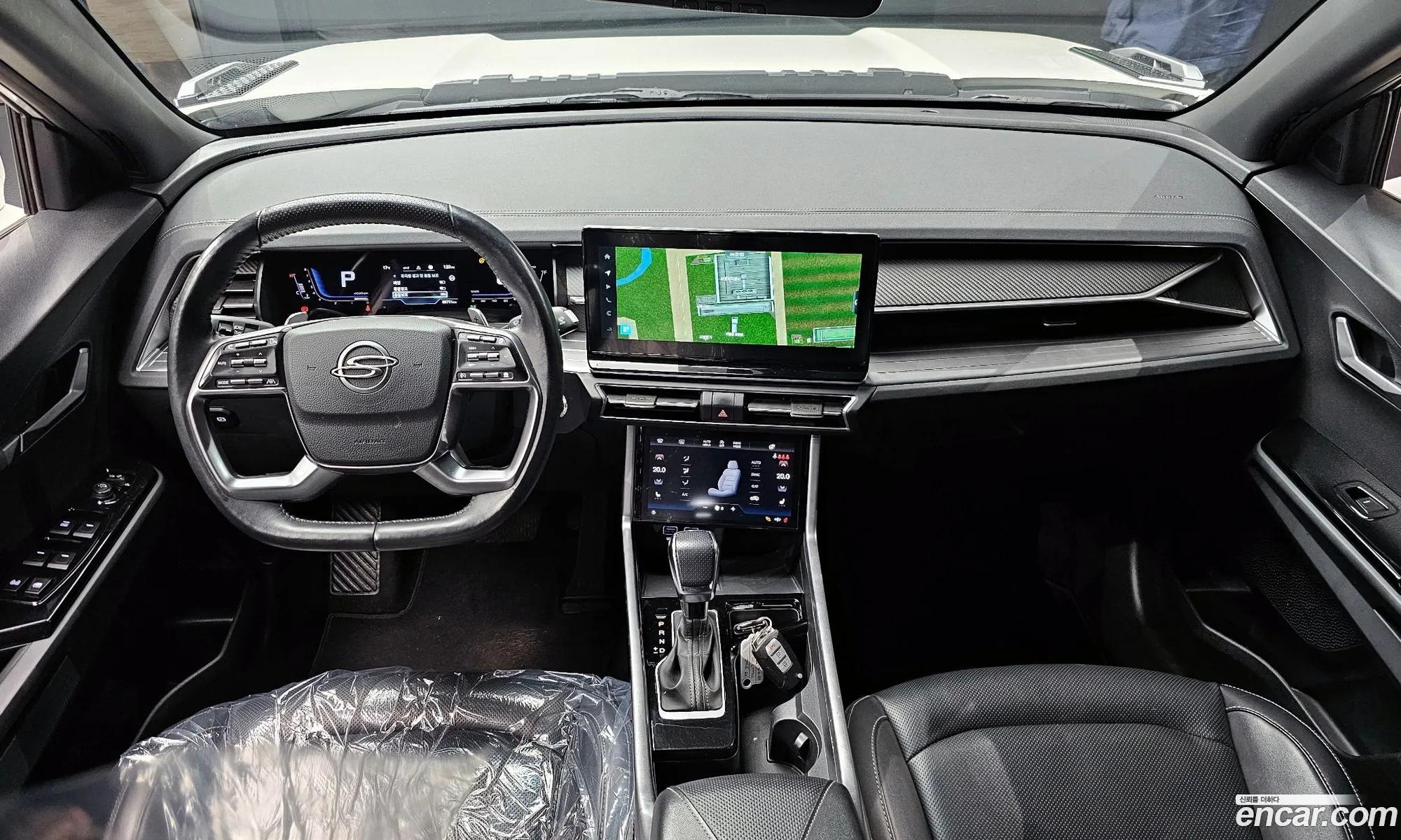 KG Mobility (SsangYong) Torres 2022 — 15