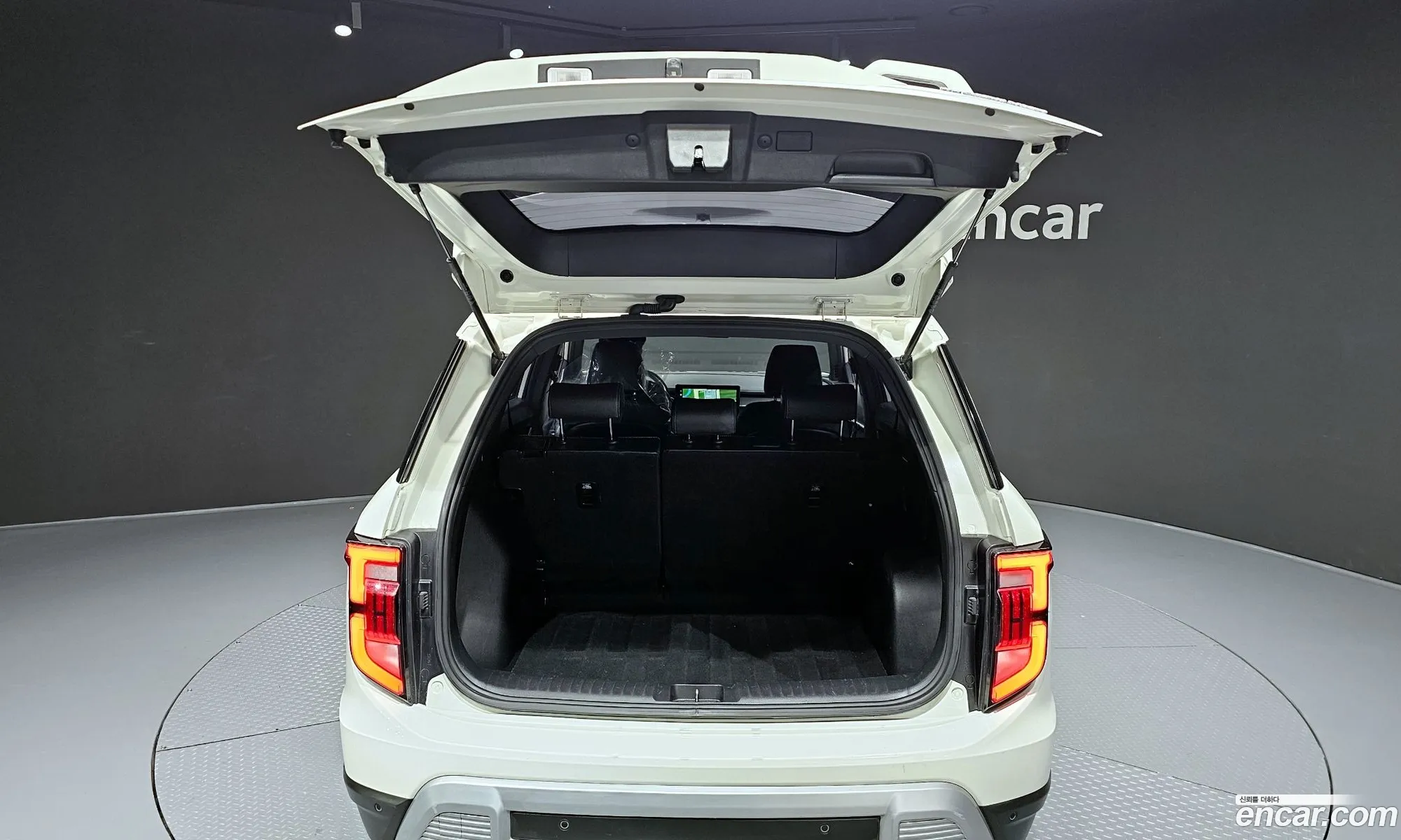 KG Mobility (SsangYong) Torres 2022 — 8