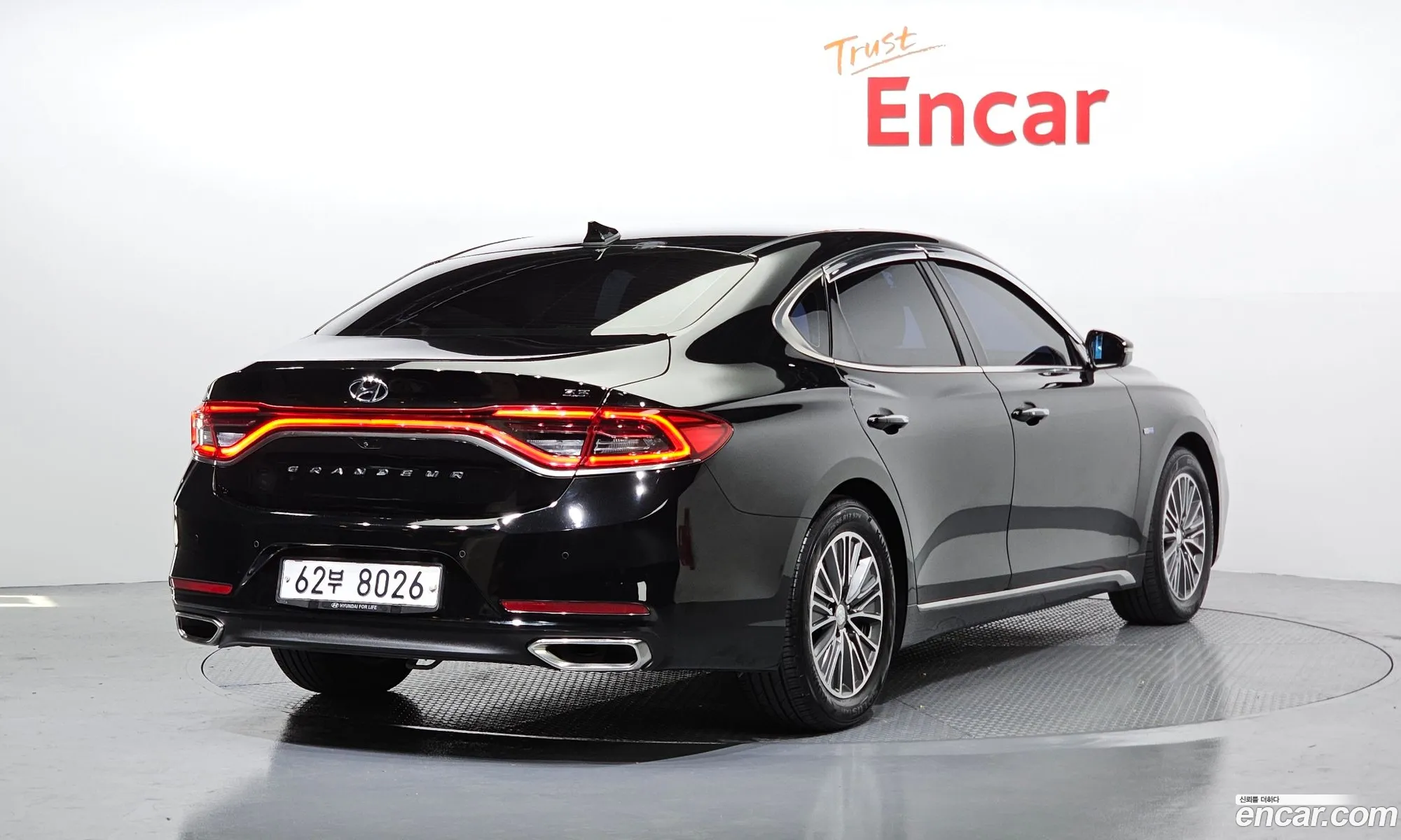 Hyundai Grandeur IG Hybrid 2018 — 9