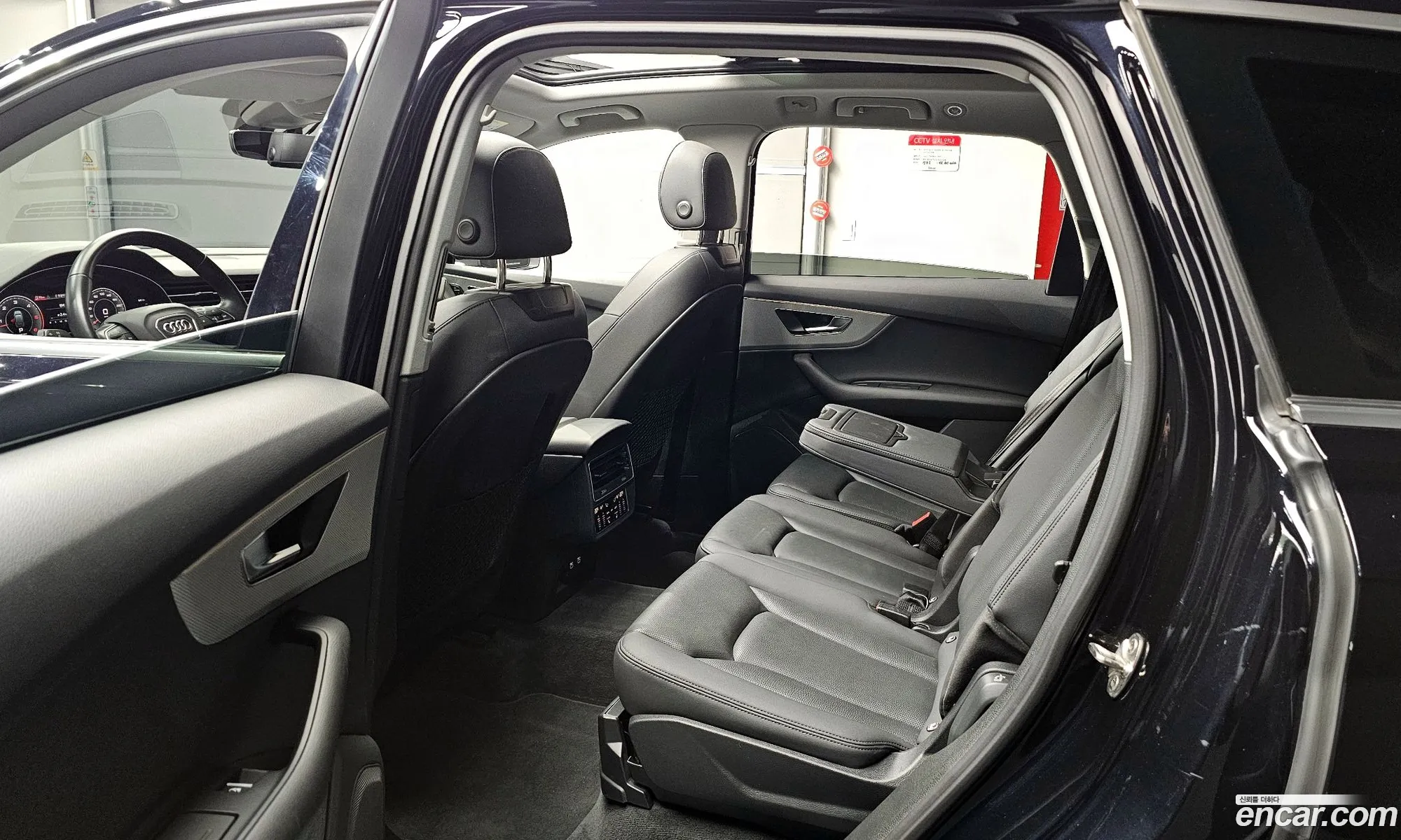 Audi Q7 2021 WAUZZZ4M8MD037307 — 3