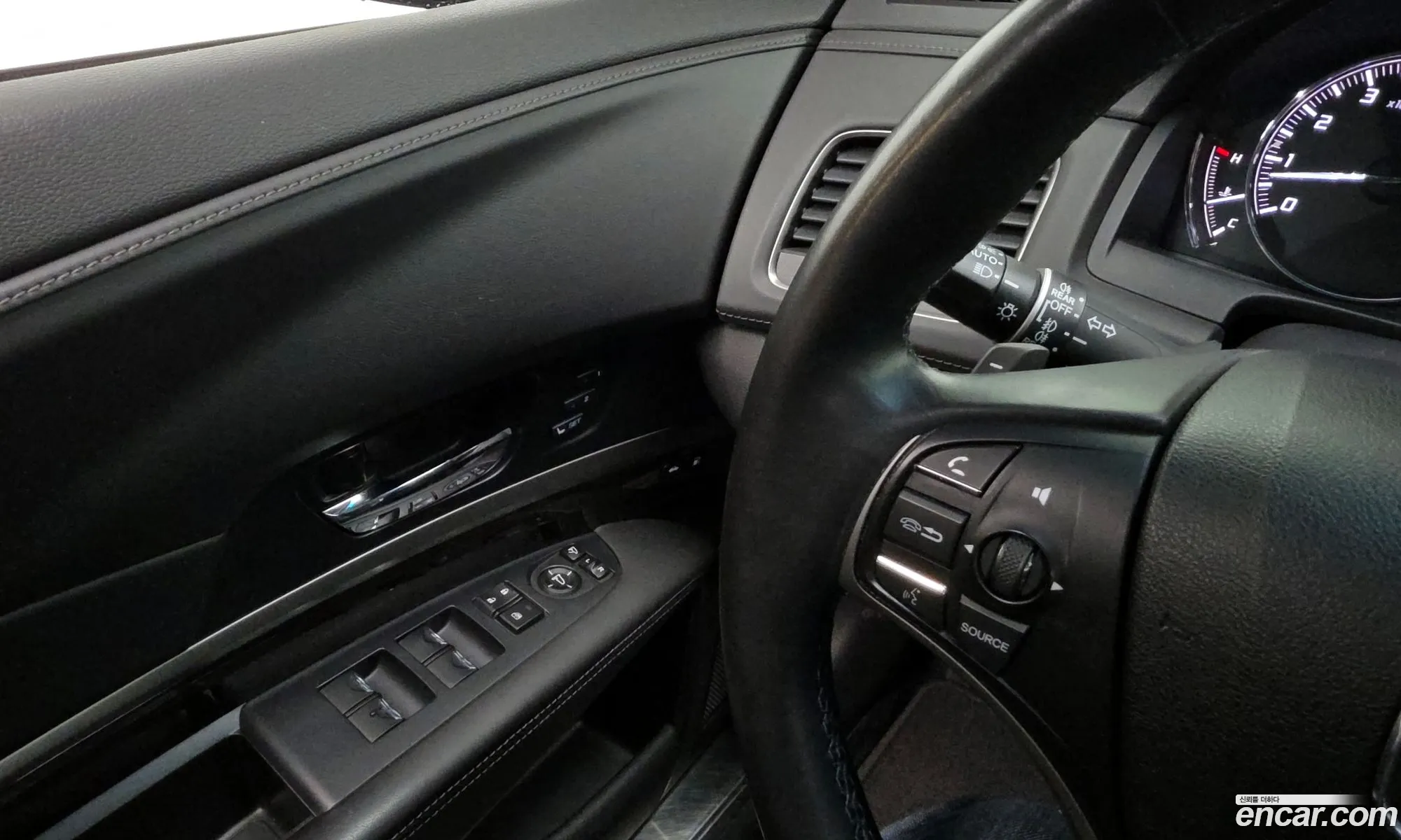 Honda Legend 2015 JHMKC1690GC200057 — 10