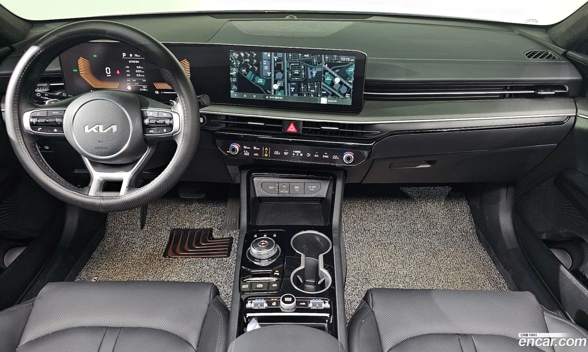 Kia K5 Hybrid 2025 — 12