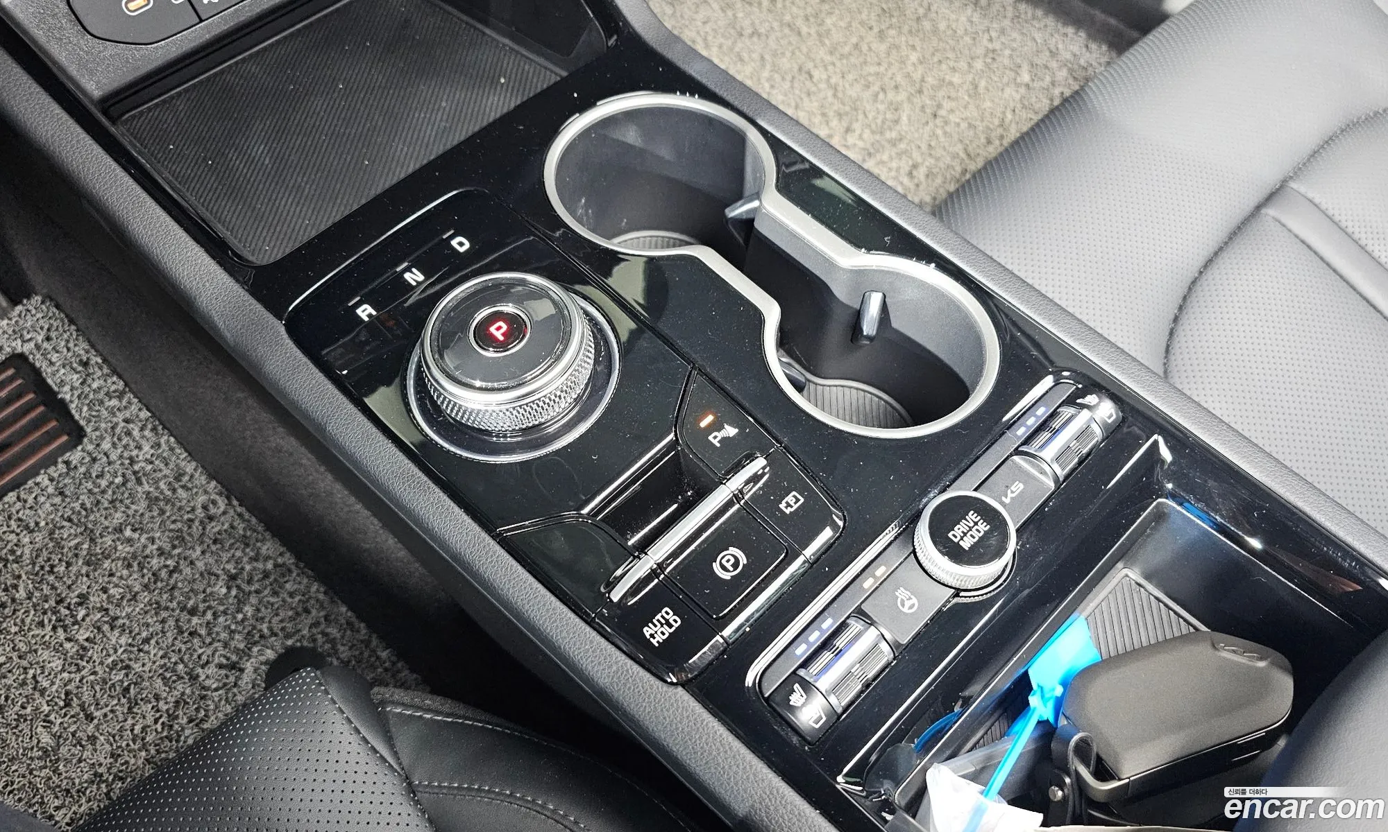 Kia K5 Hybrid 2025 — 13