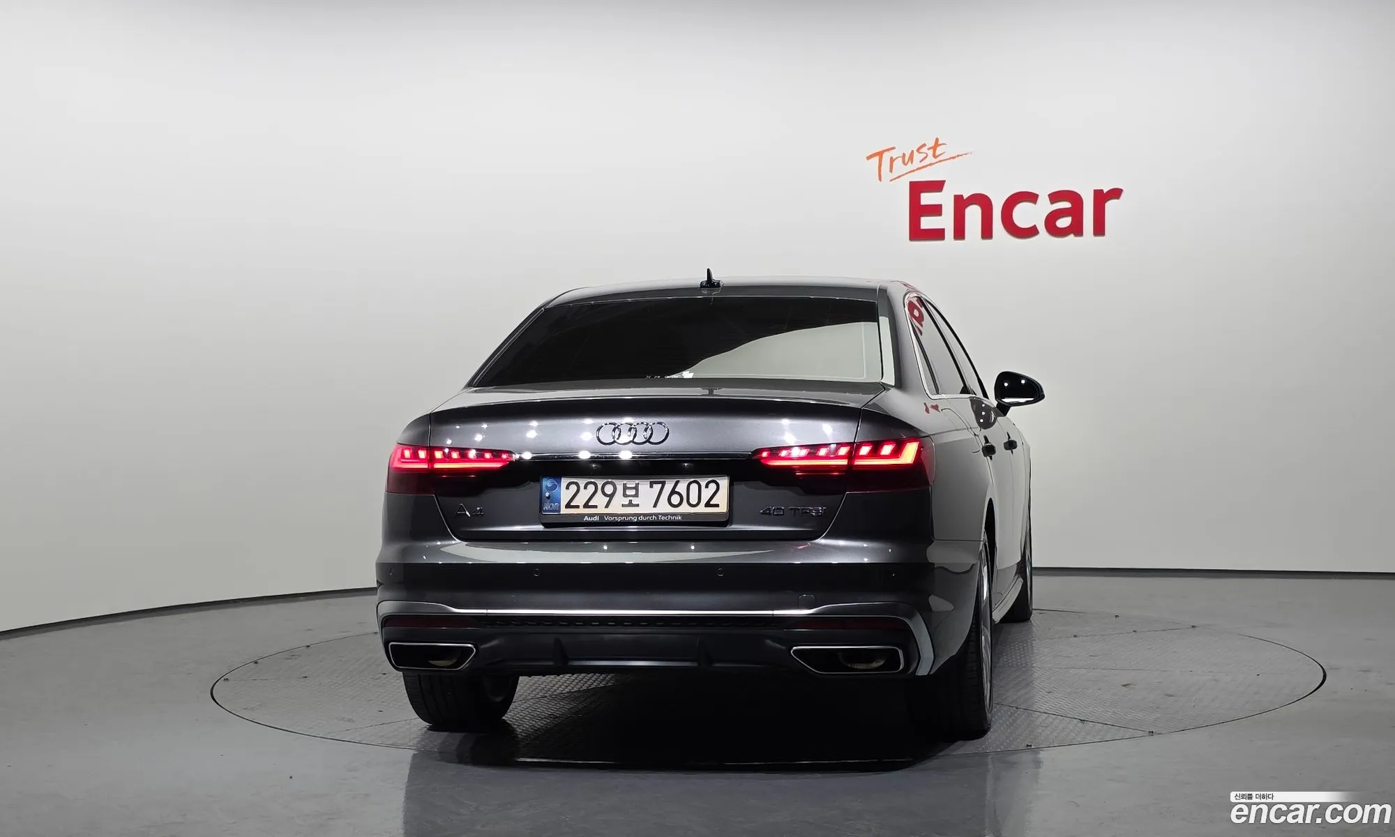 Audi A4 2021 WAUZZZF49MN013895 — 5