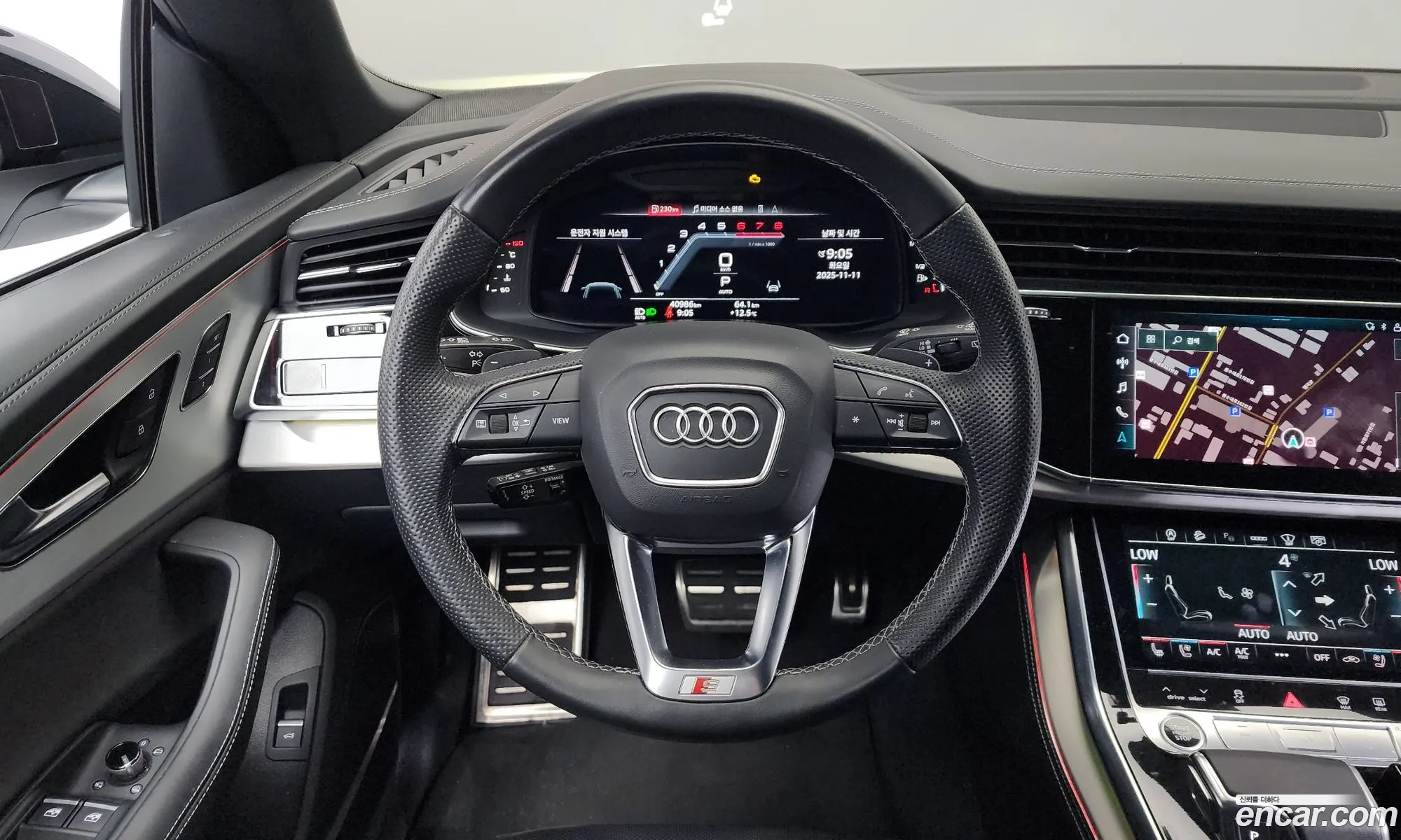Audi Q8 2023 WAUZZZF1XPD034951 — 2
