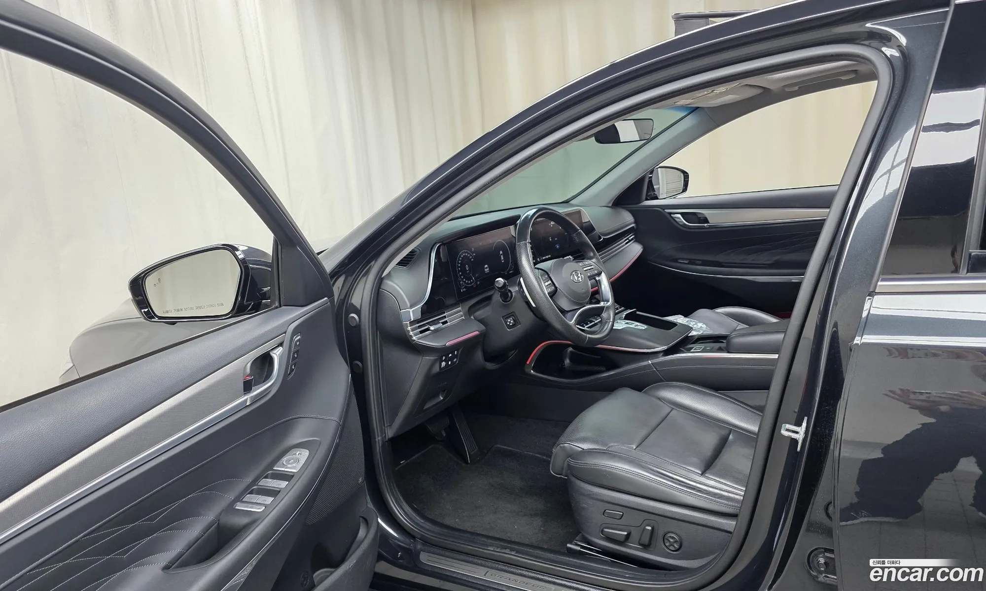 Hyundai Grandeur IG 2020 — 18