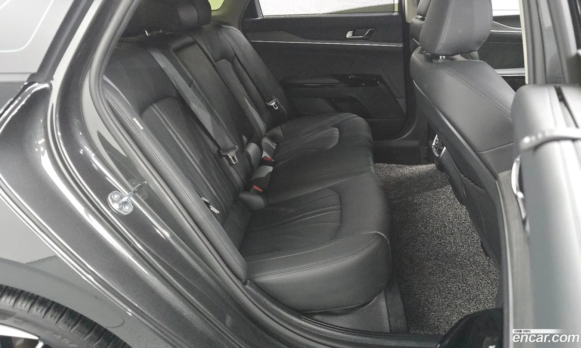 Kia K5 2023 — 3