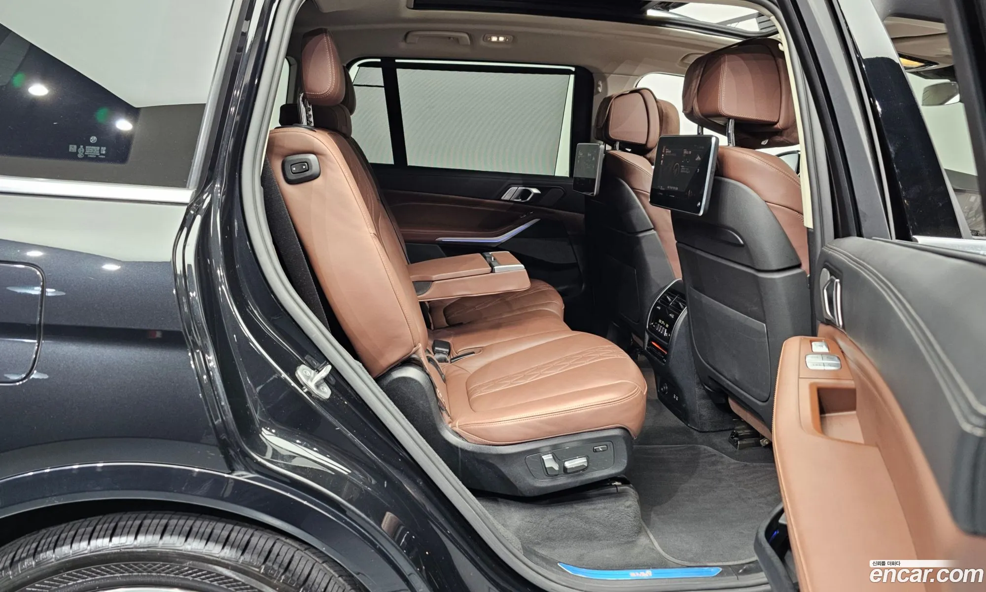 BMW X7 2022 WBATB4107N9M88280 — 5