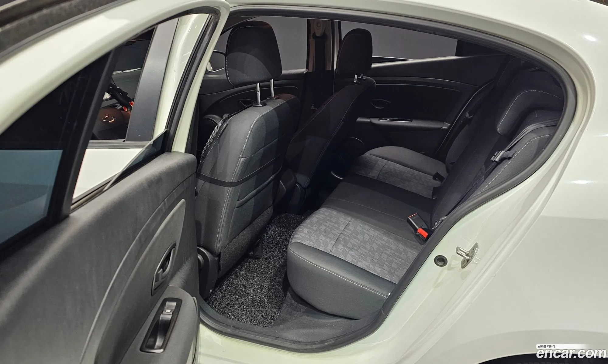 Renault Korea (Samsung) SM3 Neo 2015 — 10