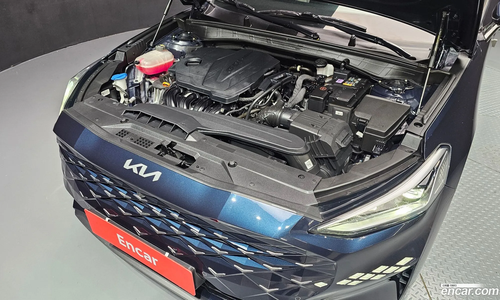 Kia K8 2021 — 6