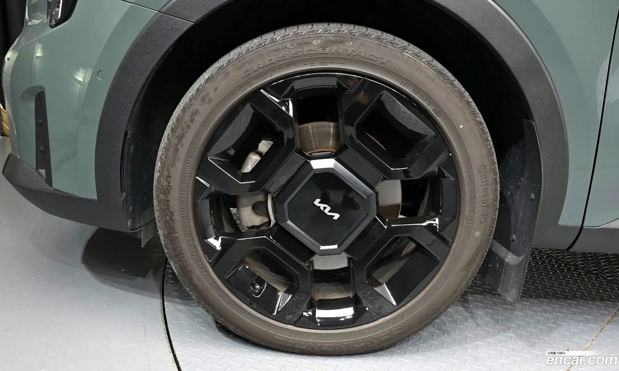 Kia Sorento 2023 — 11