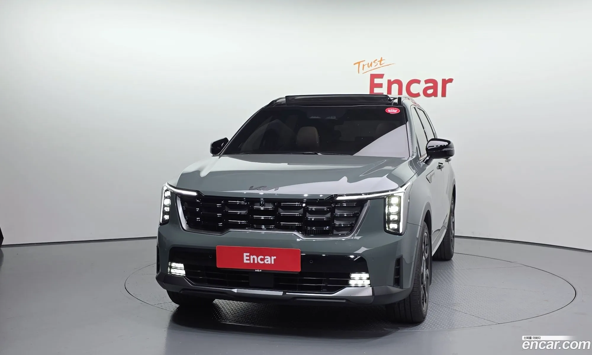 Kia Sorento 2023 — 18