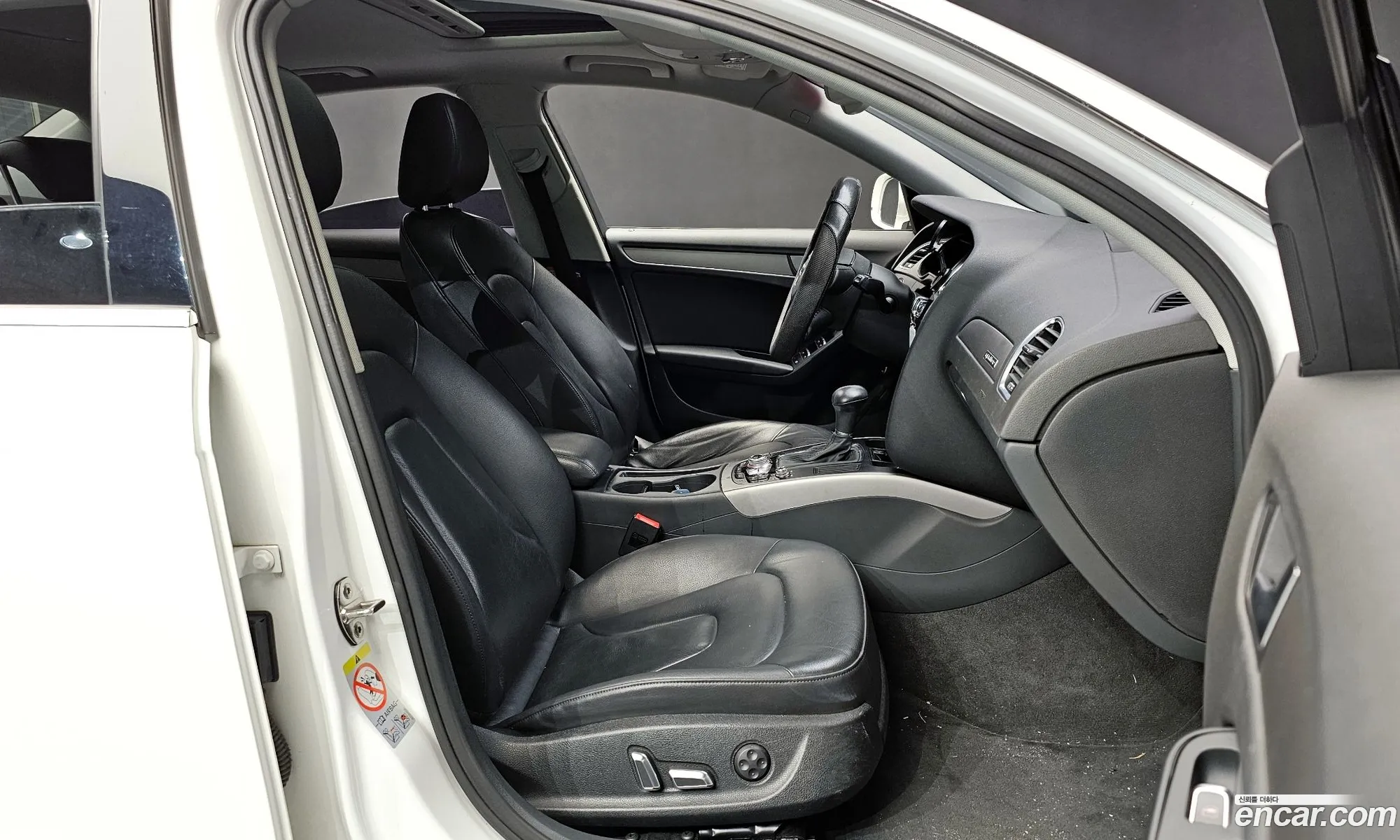 Audi A4 2015 WAUZZZ8K2FN005443 — 16