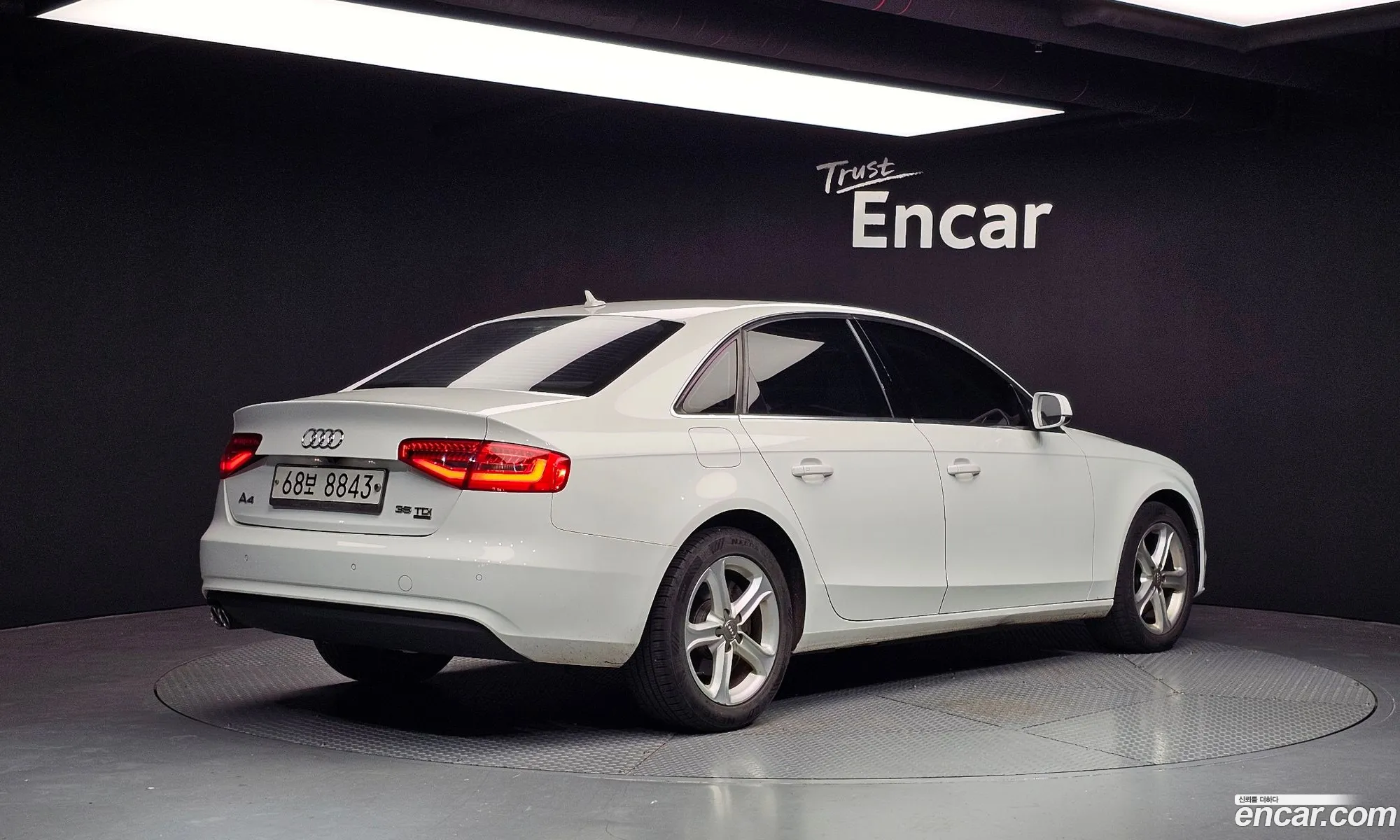Audi A4 2015 WAUZZZ8K2FN005443 — 4