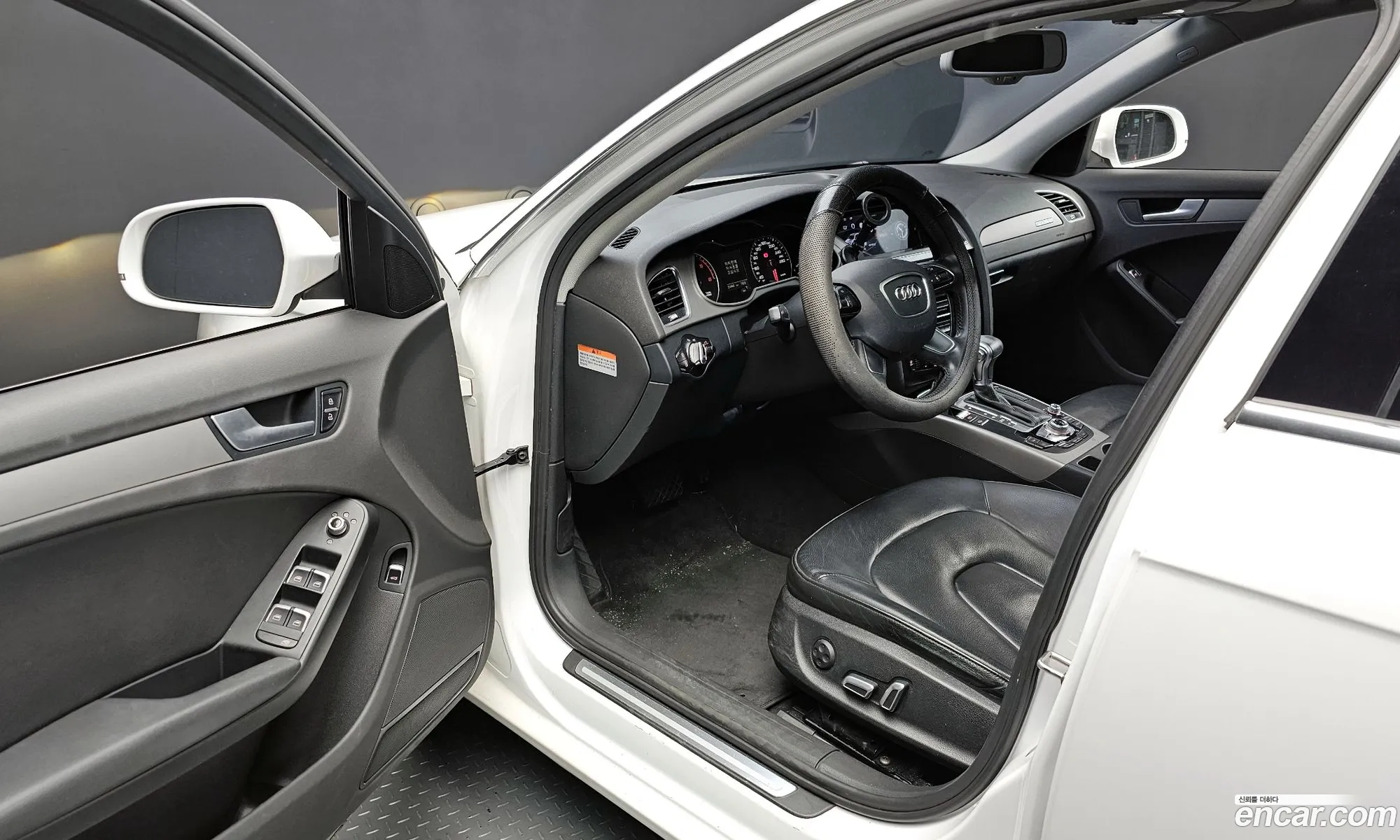 Audi A4 2015 WAUZZZ8K2FN005443 — 19