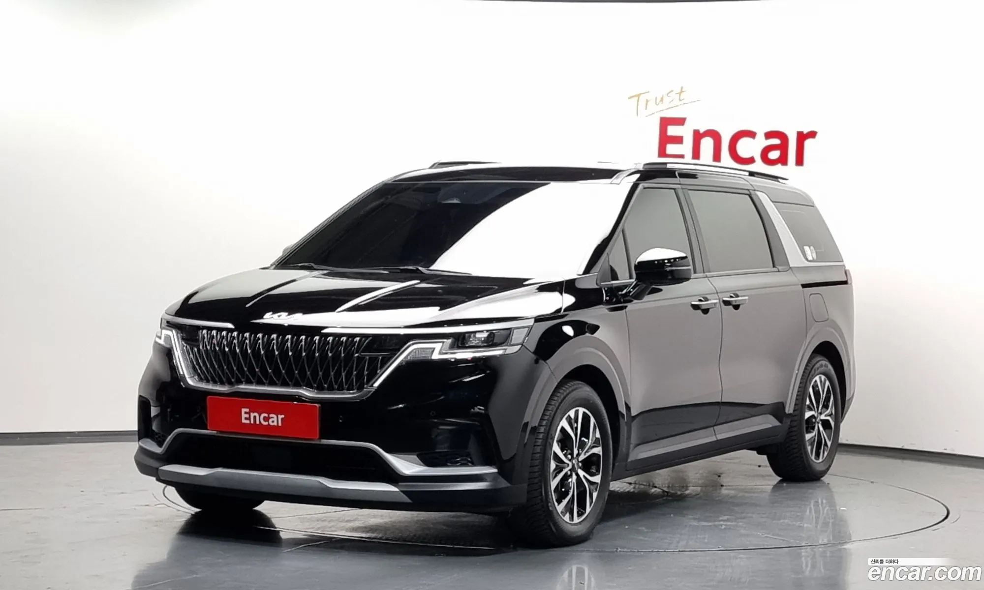 Kia Carnival 2023 — 9