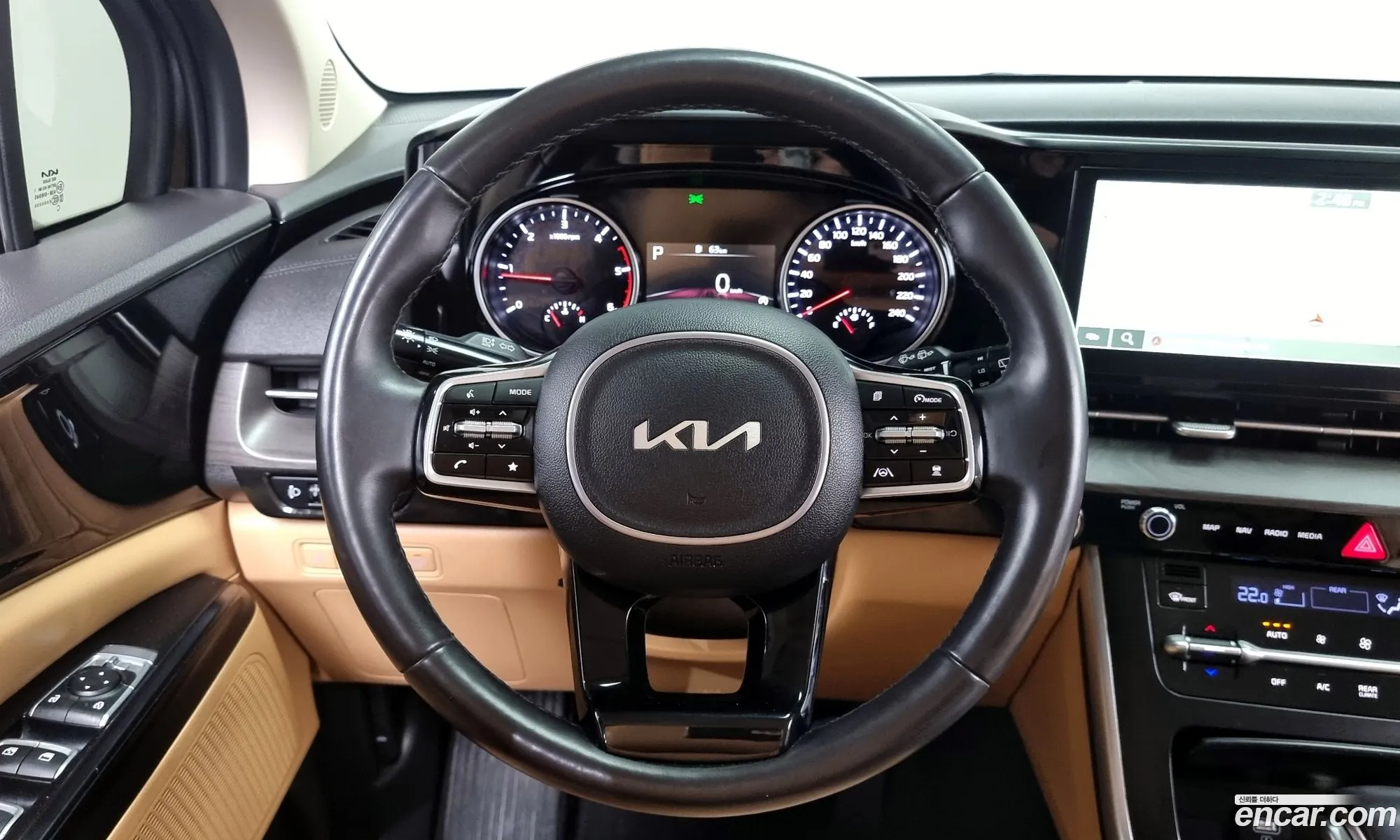 Kia Carnival 2023 — 14