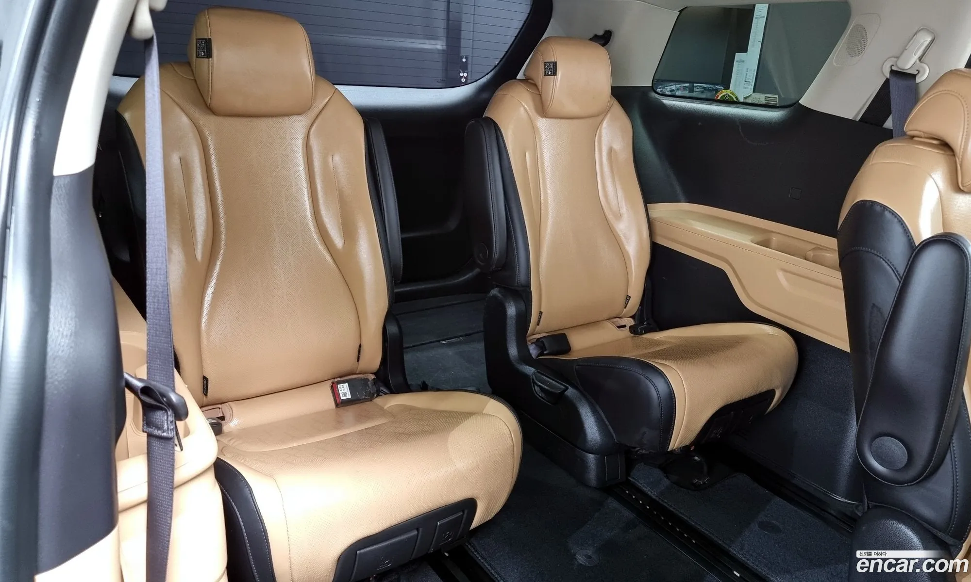 Kia Carnival 2023 — 4