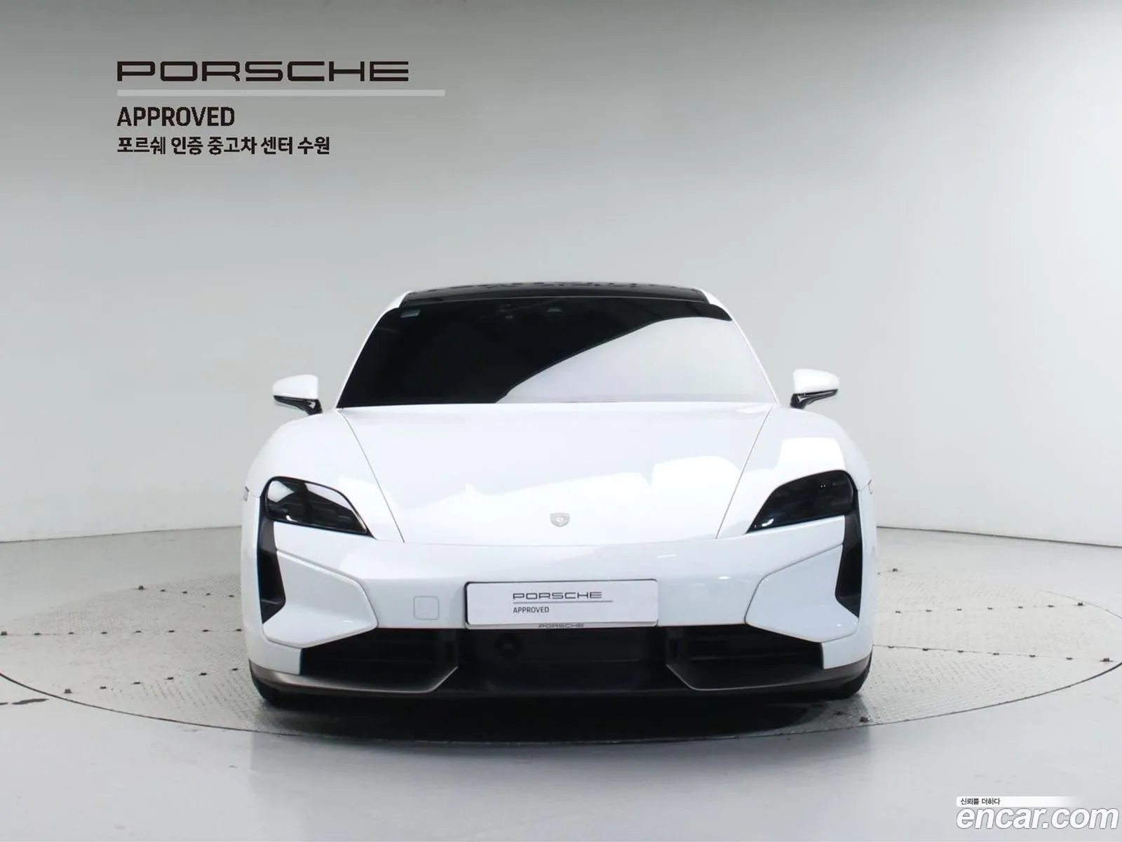 Porsche Taycan 2025 — 10