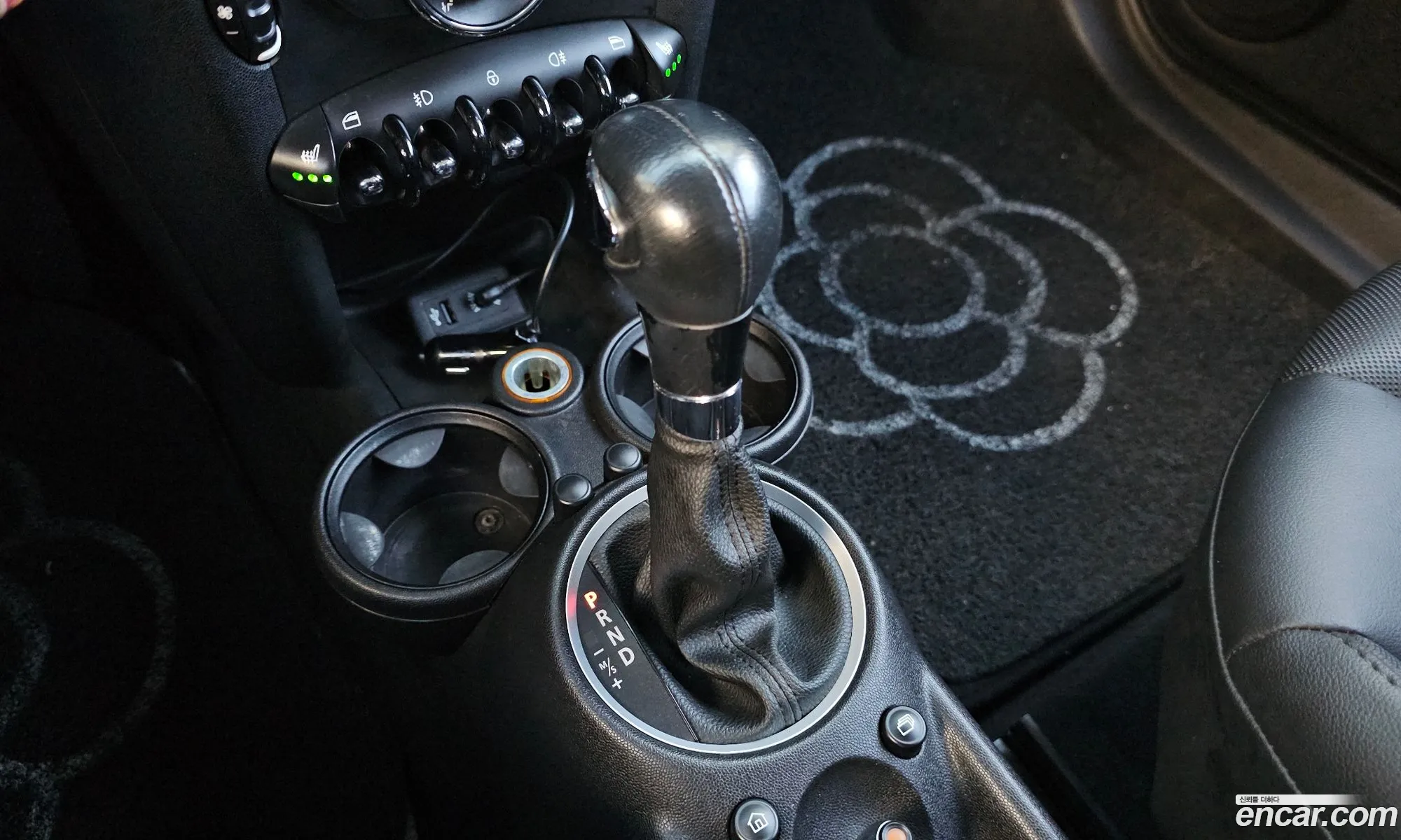 Mini Cooper D 2012 WMWSW5100DT471764 — 16
