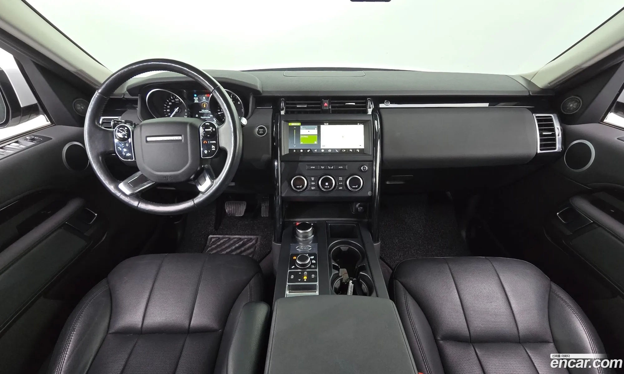 Land Rover Discovery 5 2019 — 8