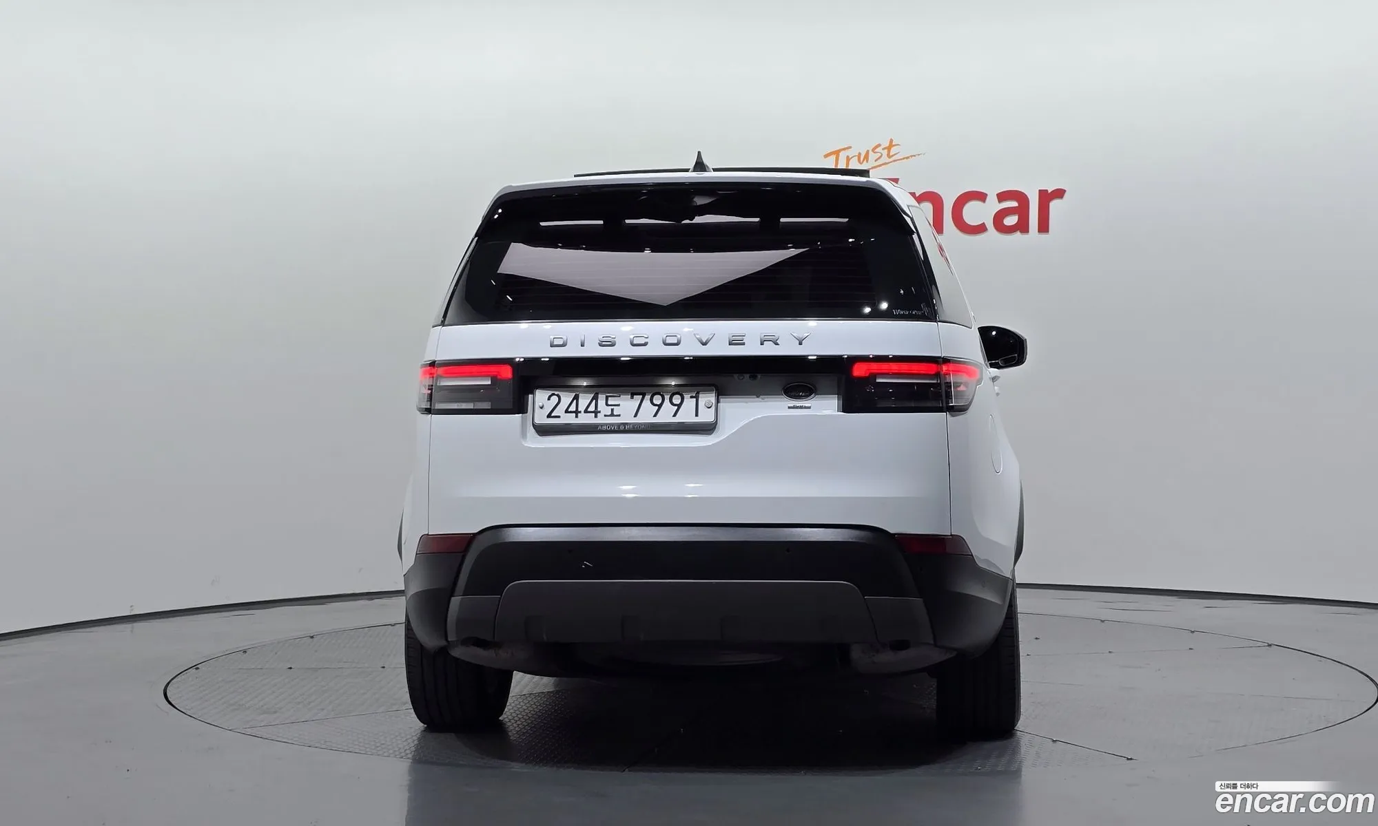 Land Rover Discovery 5 2019 — 6