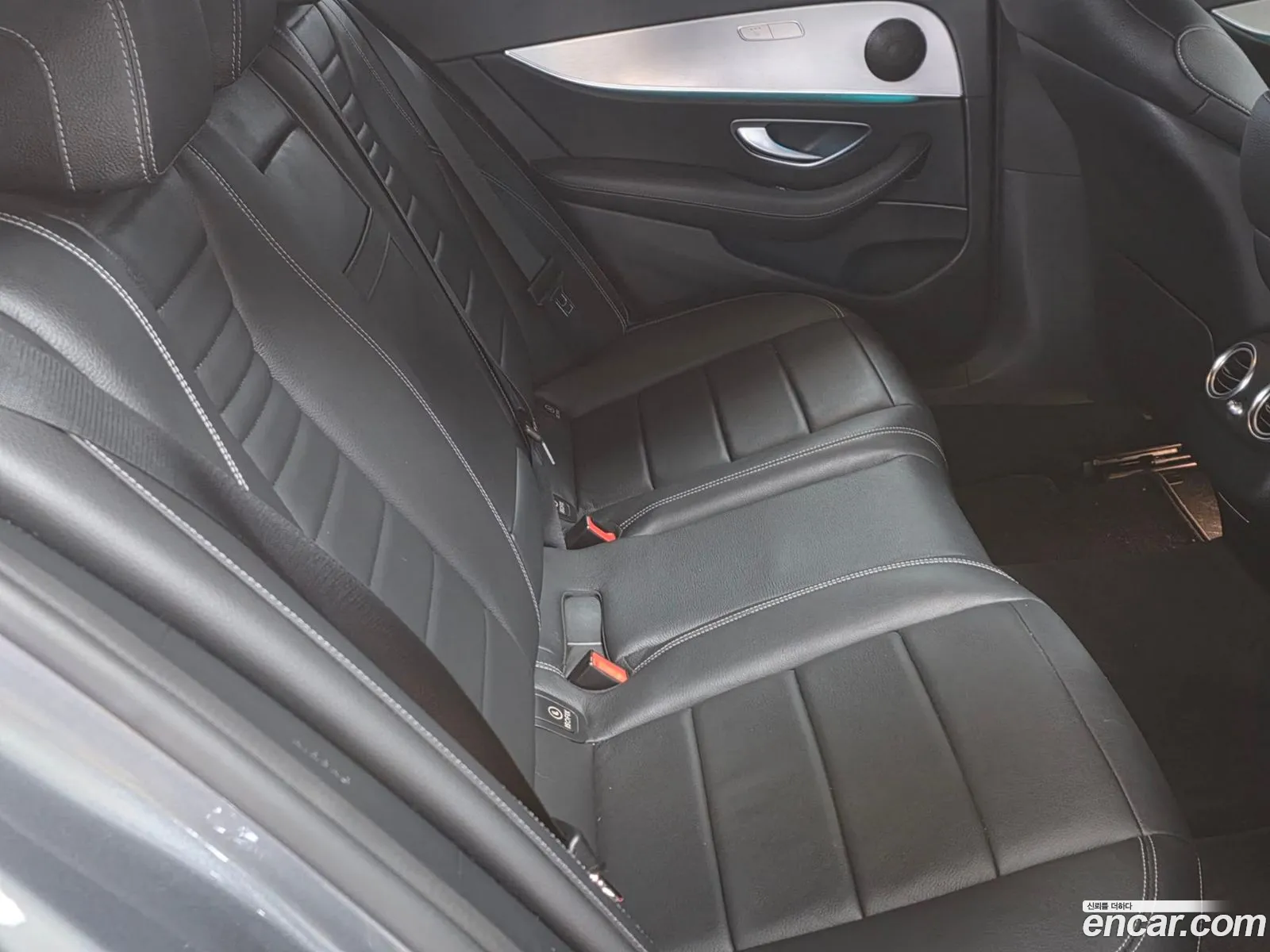 Mercedes-Benz E-Class W213 2020 — 15