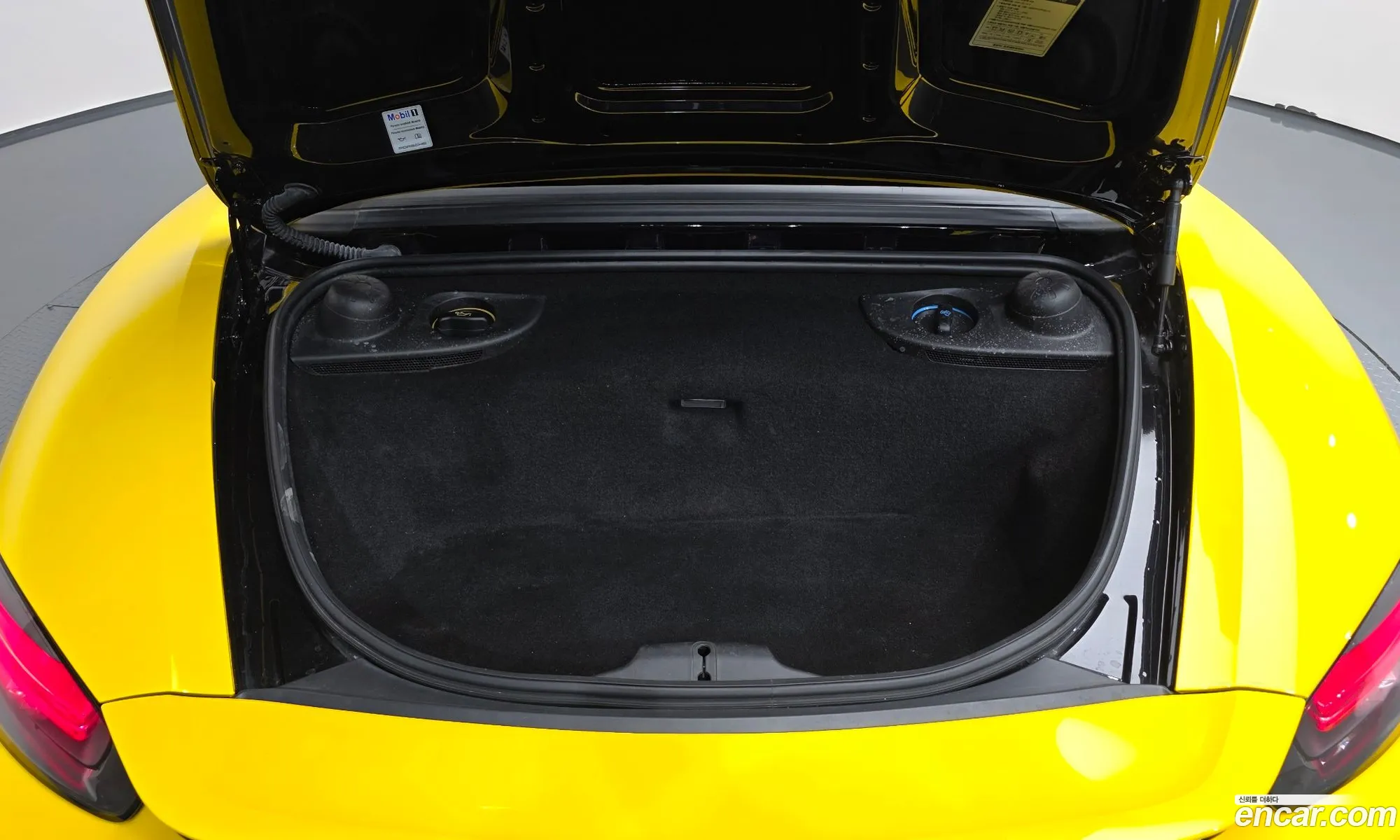 Porsche 718 Boxster 2016 WP0CA2980HS220317 — 3