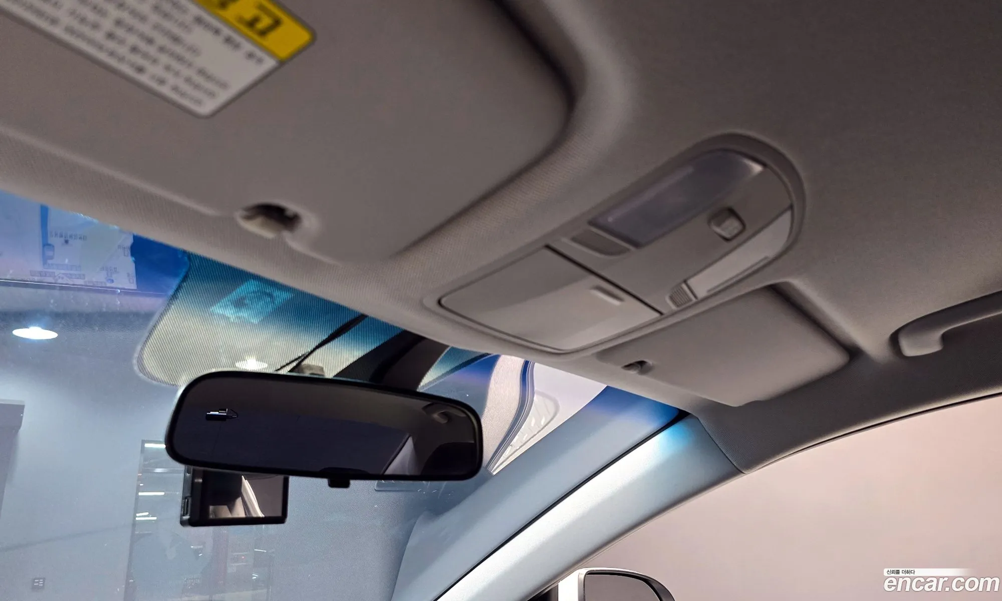 Hyundai Elantra AD 2020 — 14