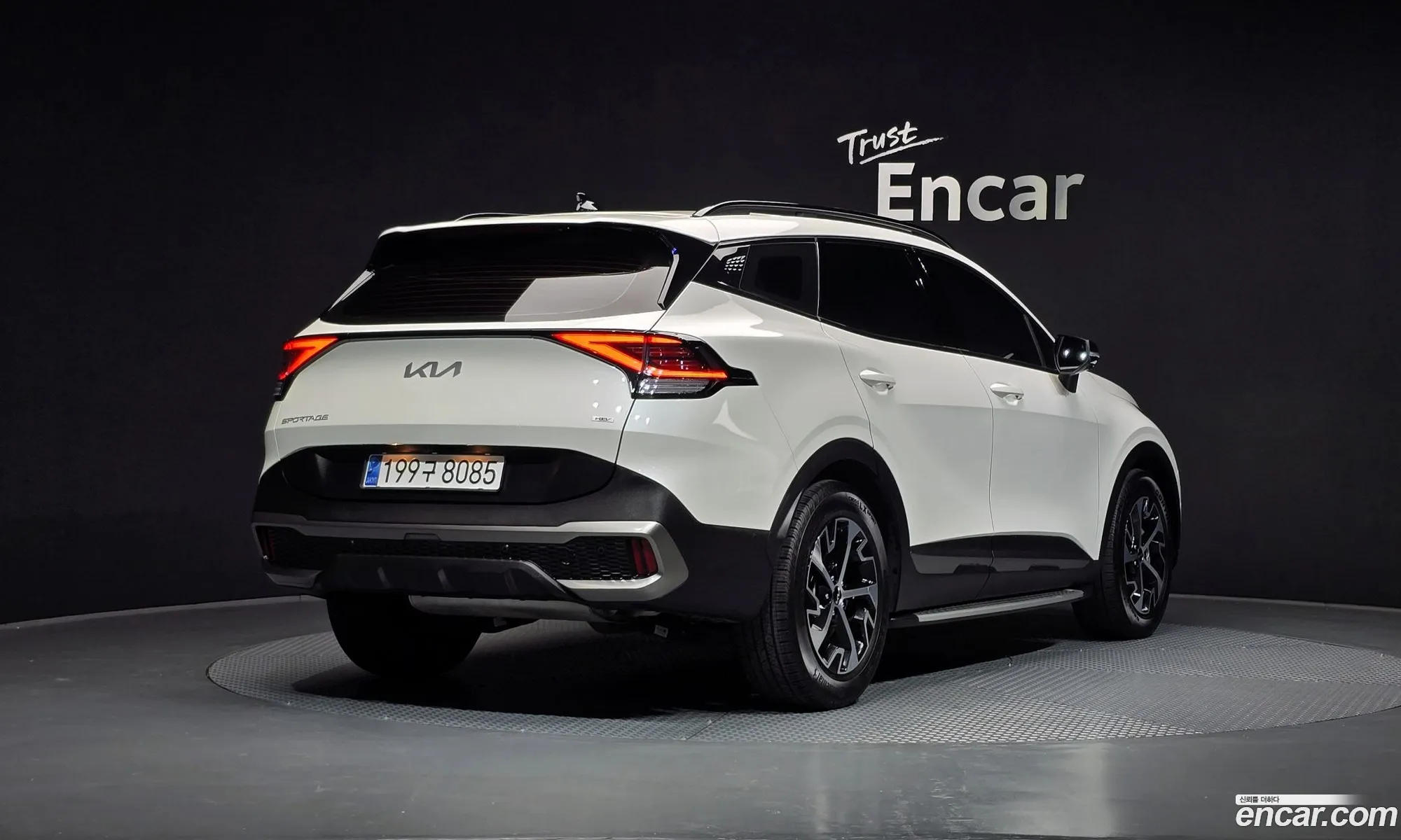Kia Sportage Hybrid 2023 — 19