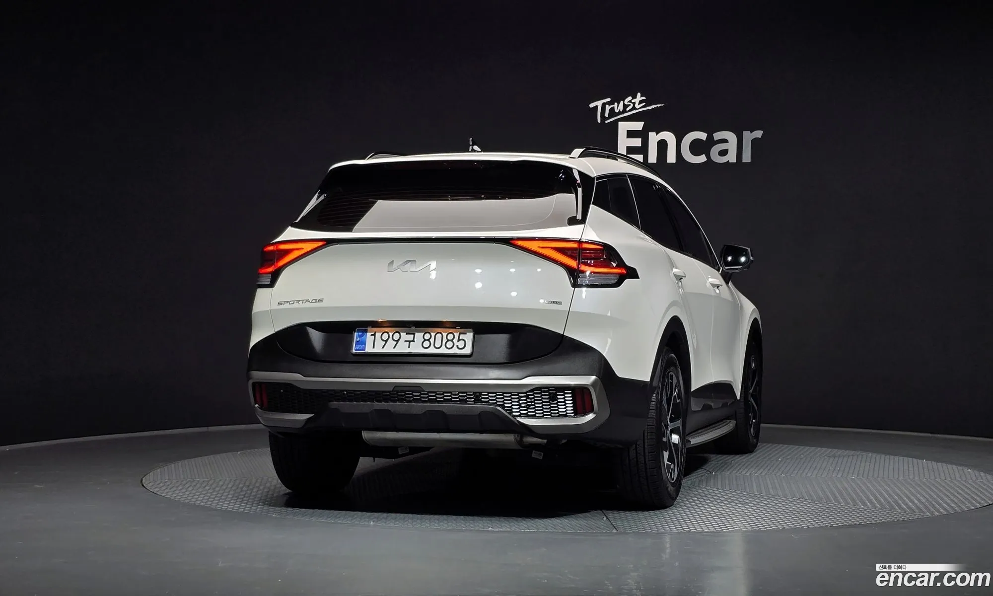 Kia Sportage Hybrid 2023 — 4