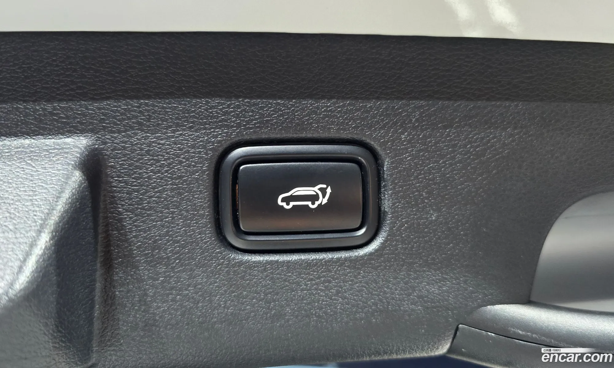 Kia Sportage Hybrid 2023 — 20