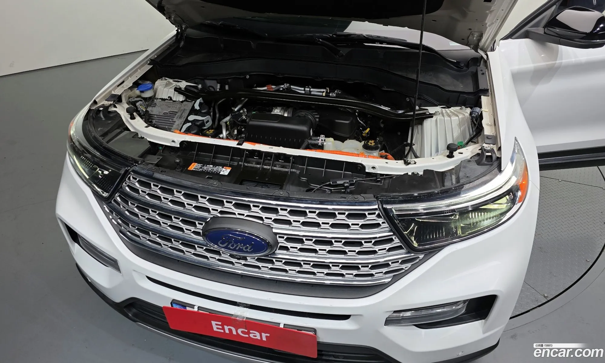 Ford Explorer 6th Gen 2022 1FM5K8FW4NNA00440 — 7
