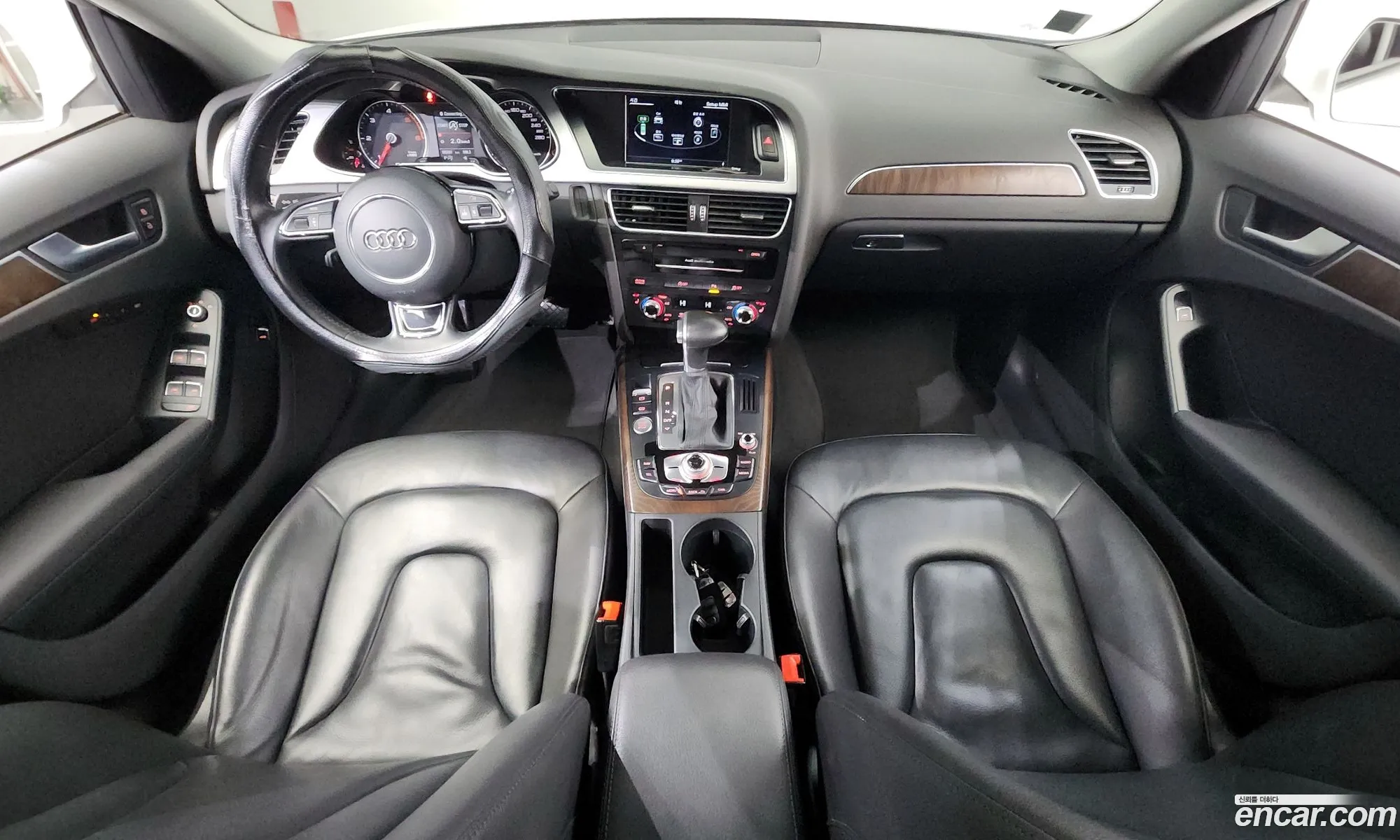 Audi A4 2015 WAUZZZ8K3GN004173 — 16