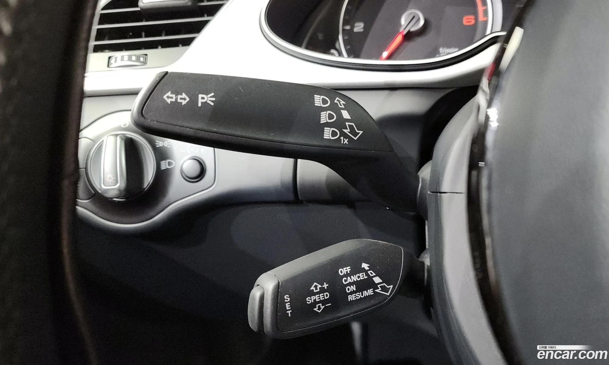 Audi A4 2015 WAUZZZ8K3GN004173 — 15