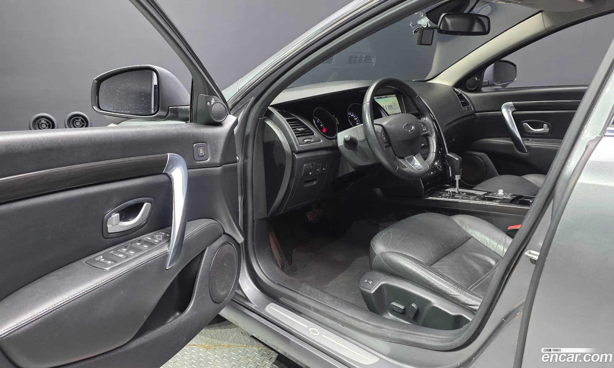 Renault Korea (Samsung) SM7 Nova 2015 — 9