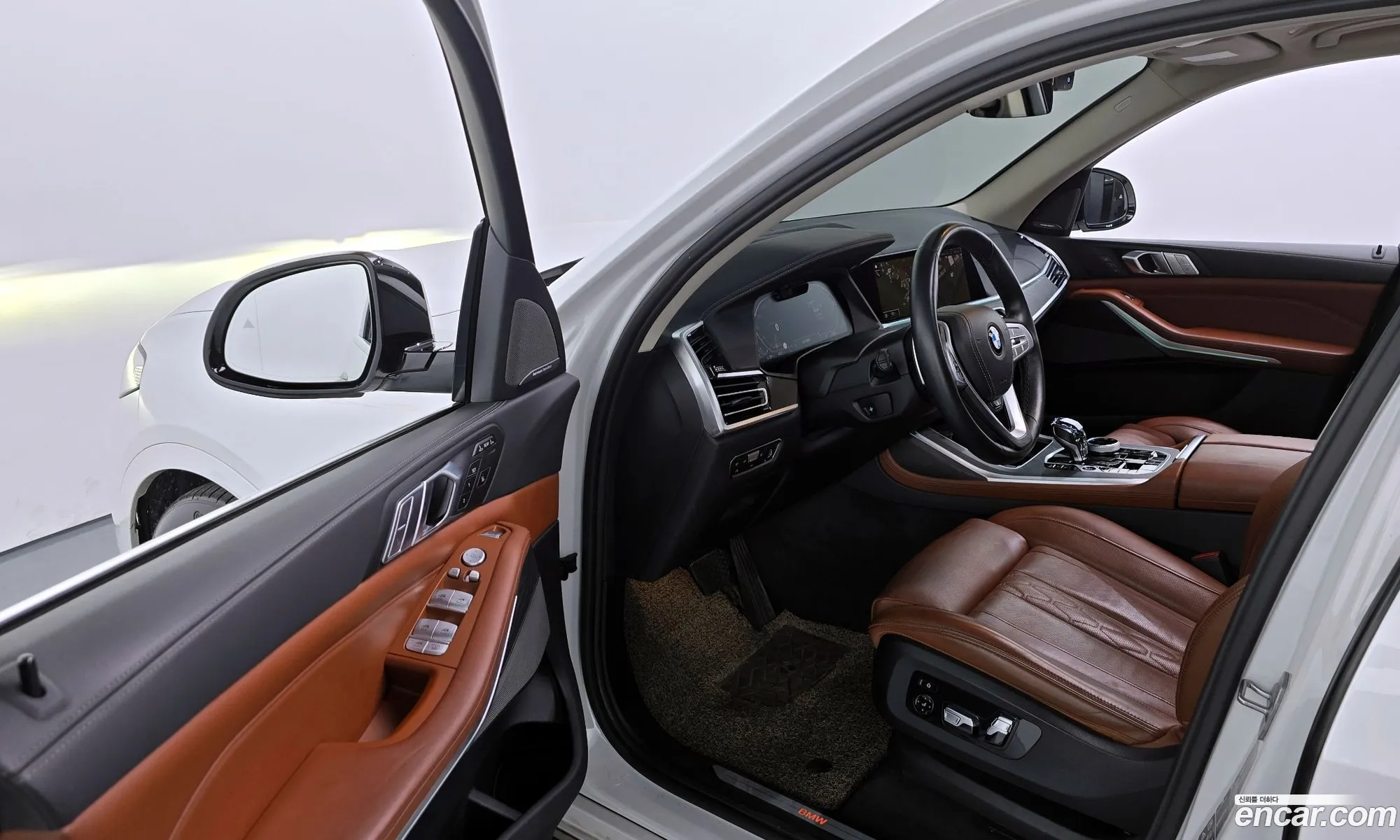 BMW X7 2022 WBATB4104N9L55072 — 11